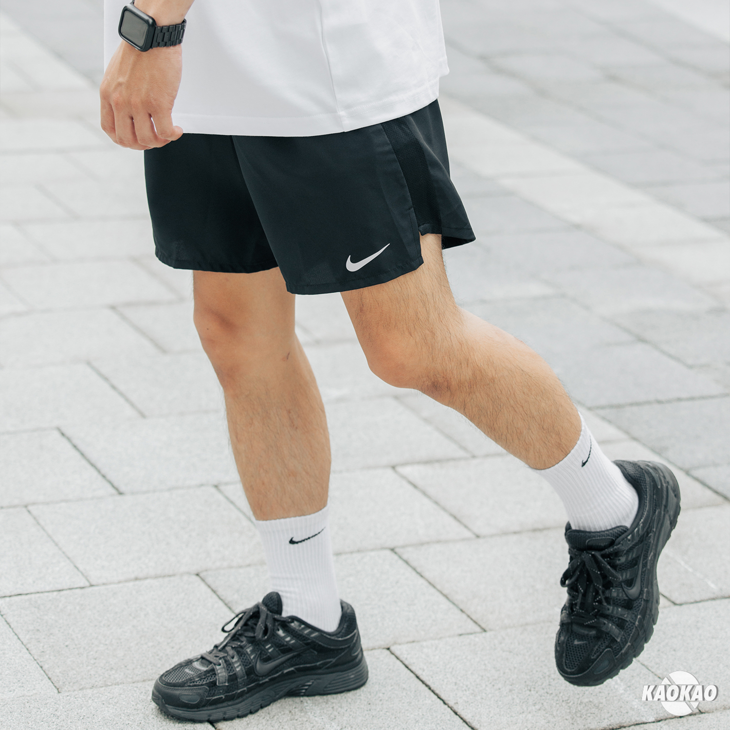 男女款 NIKE DRY 膝上褲 慢跑短褲 反光 小LOGO 抽繩運動短褲【CZ9069-010】