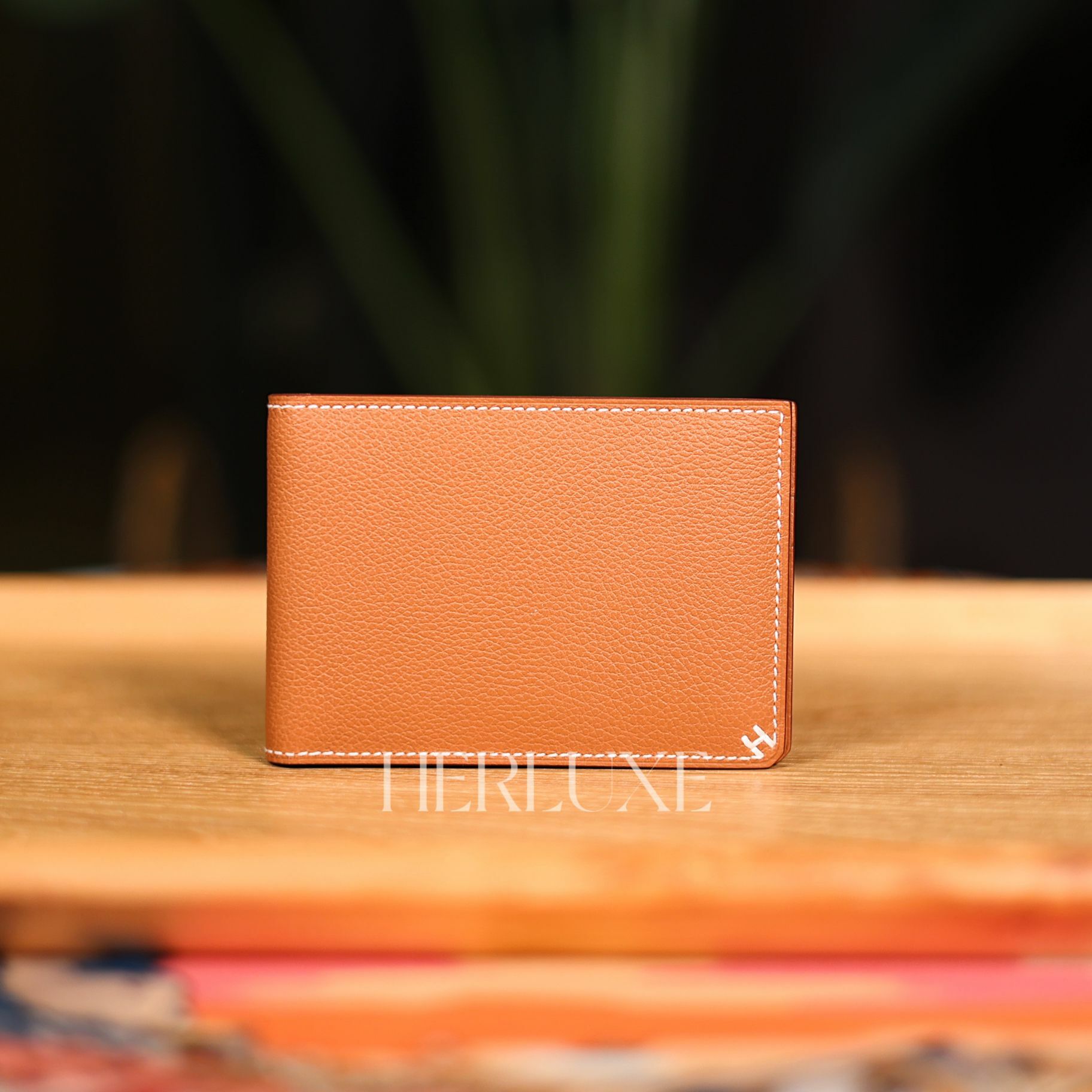 H Sellier card holder 37 gold evercolor