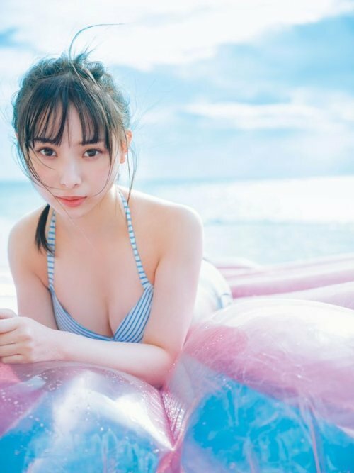 NMB48　梅山恋和 1st写真集 　恋する人 直筆 サイン ポストカード NMB48梅山恋和1st写真集「恋する人」 コーチャンフォー
