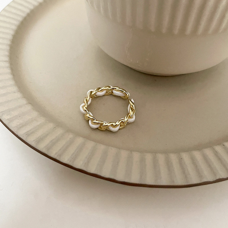 小香風 白黑皮革穿鍊開口戒