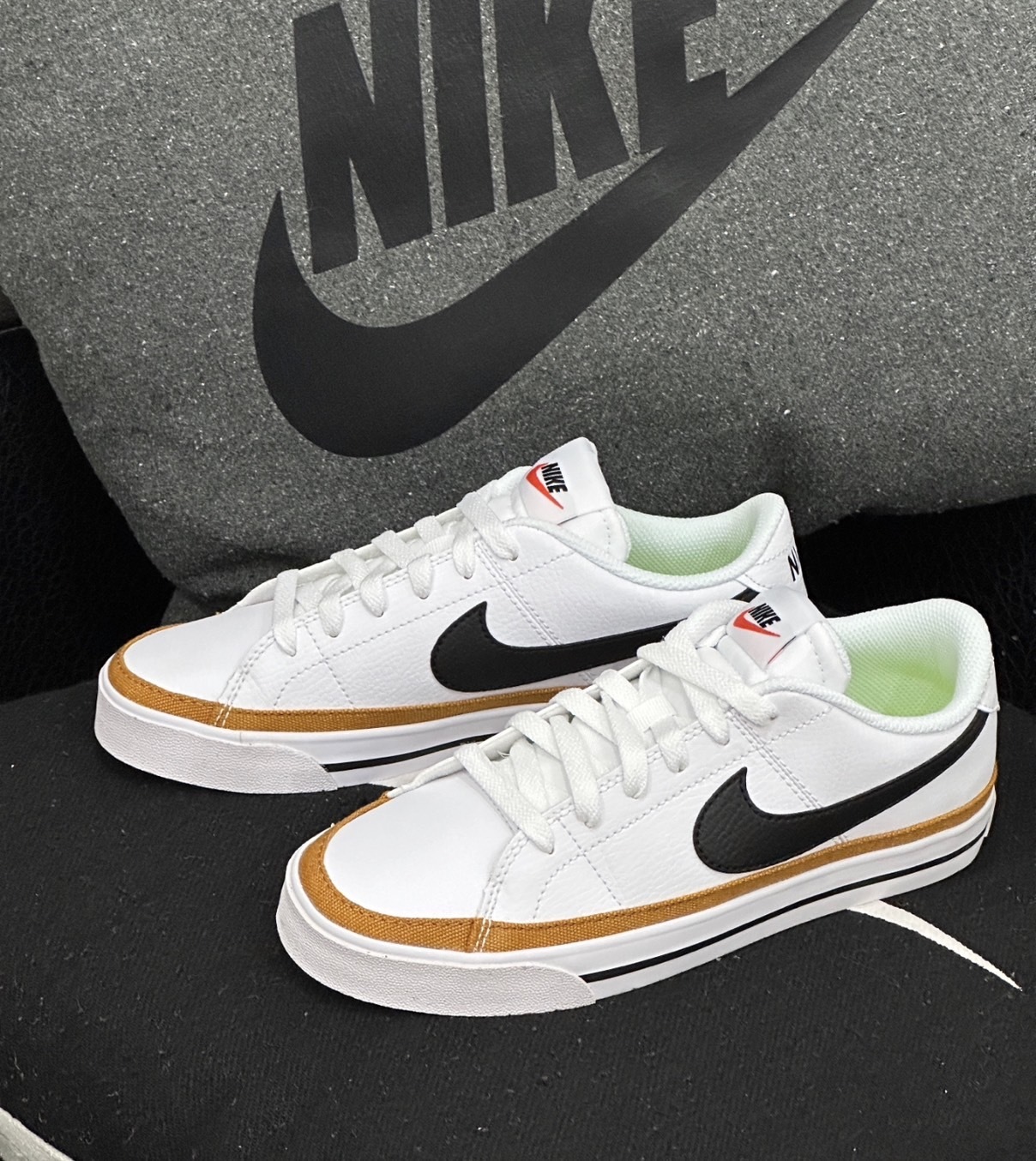 NIKE WMNS NIKE COURT LEGACY NN 白黑咖啡