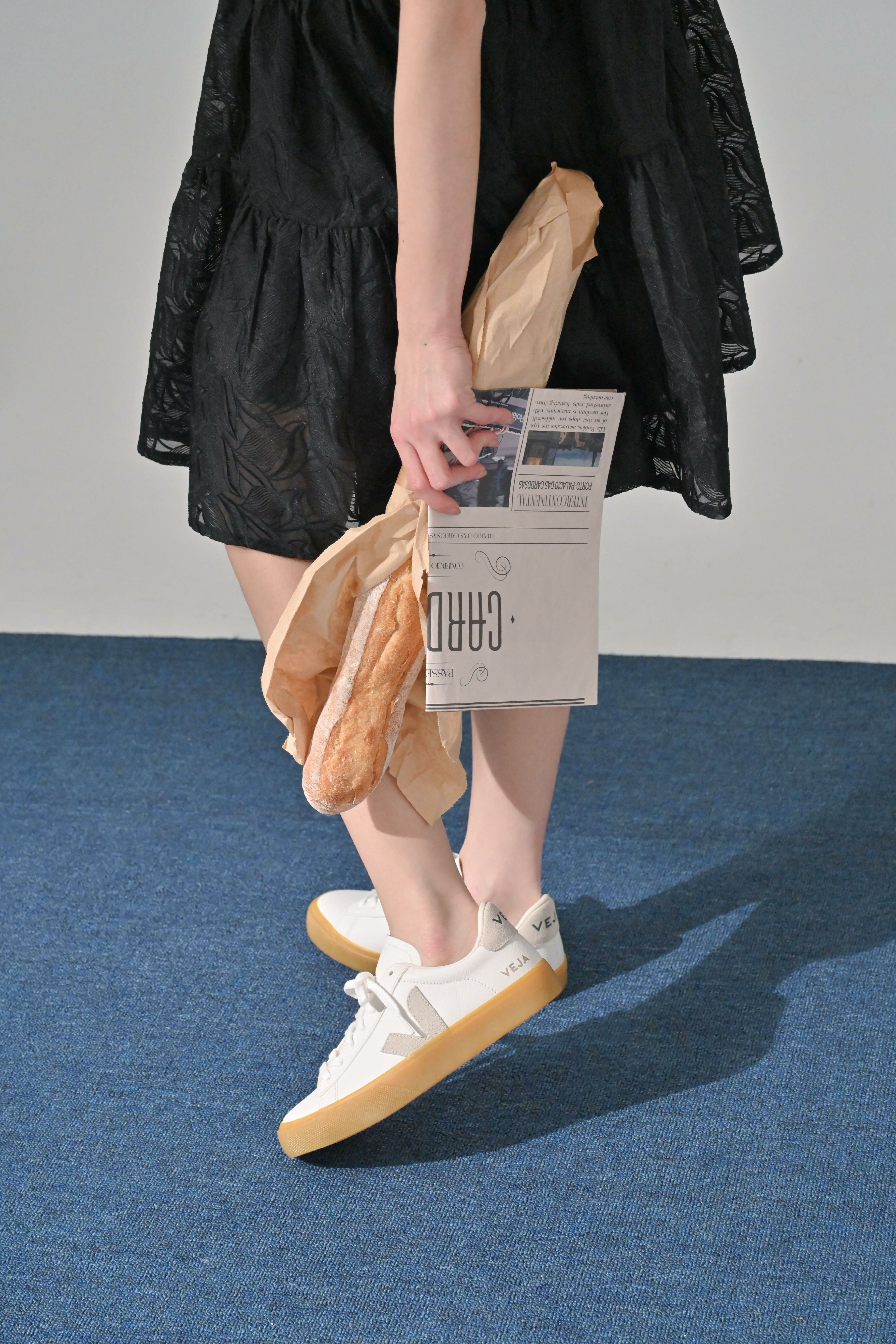 【現貨】VEJA CAMPO LEATHER 白灰 焦糖底 皮革小白鞋 CP0503147A