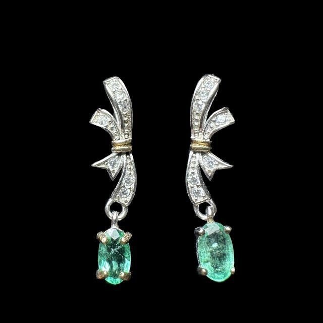 T107祖母綠蝴蝶結耳環