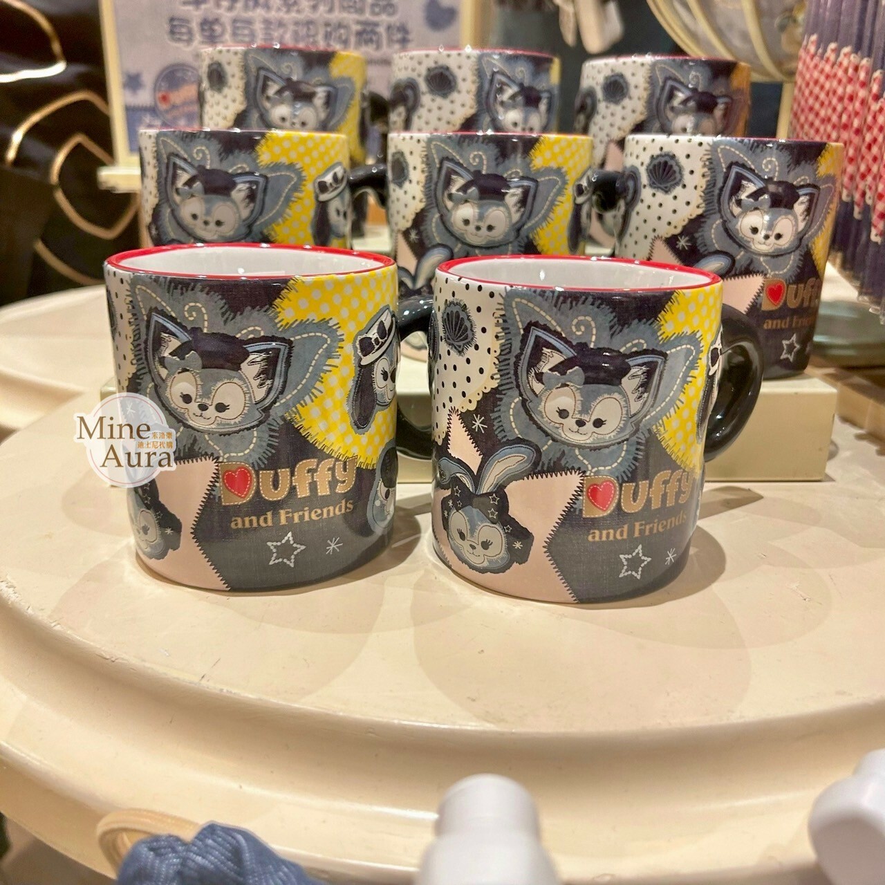 (限時特價) 2024 達菲 Duffy 與好友們 牛仔風系列 陶瓷馬克杯 水杯 -上海迪士尼樂園