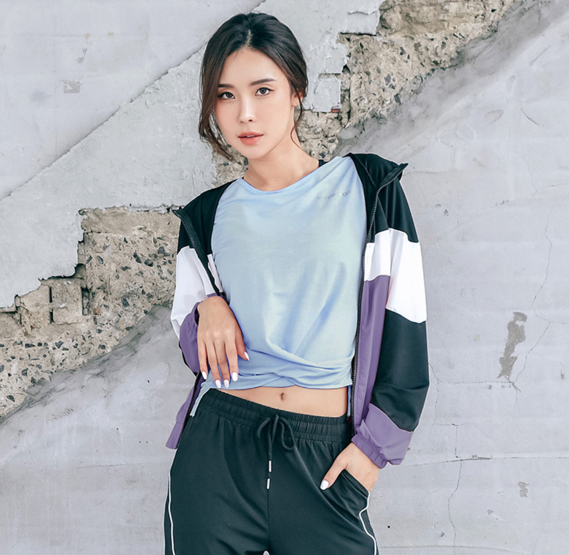 清新前短後長抓皺扭結運動上衣（三色）