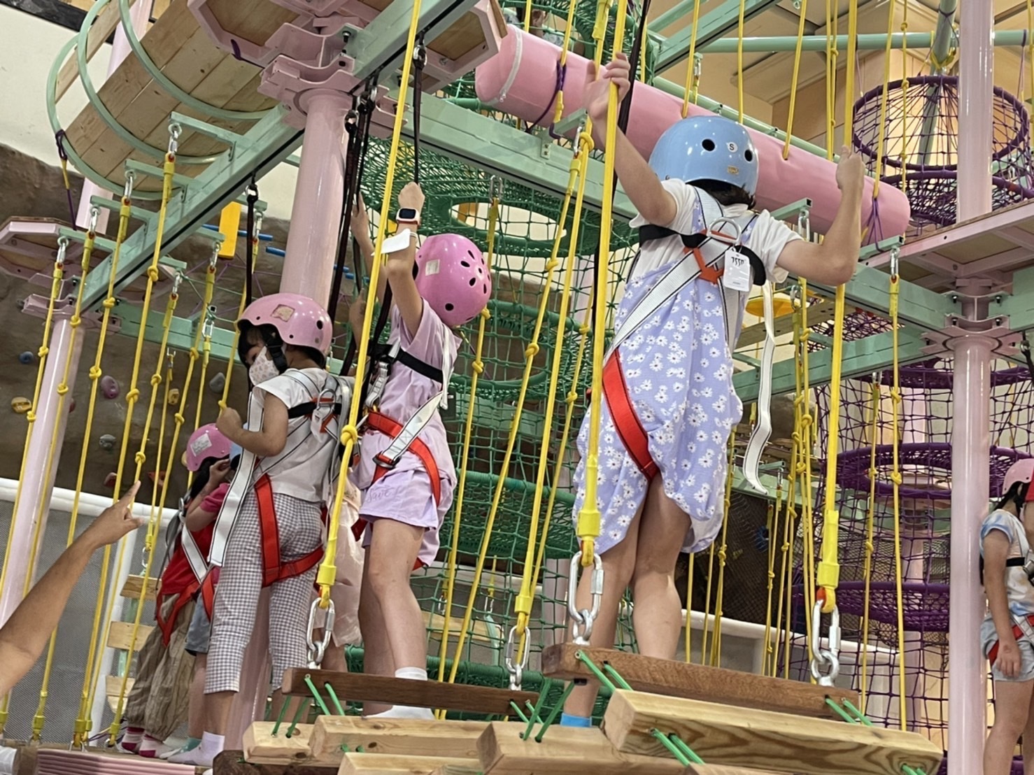 奇幻島 義大 魔法歡樂谷 爬