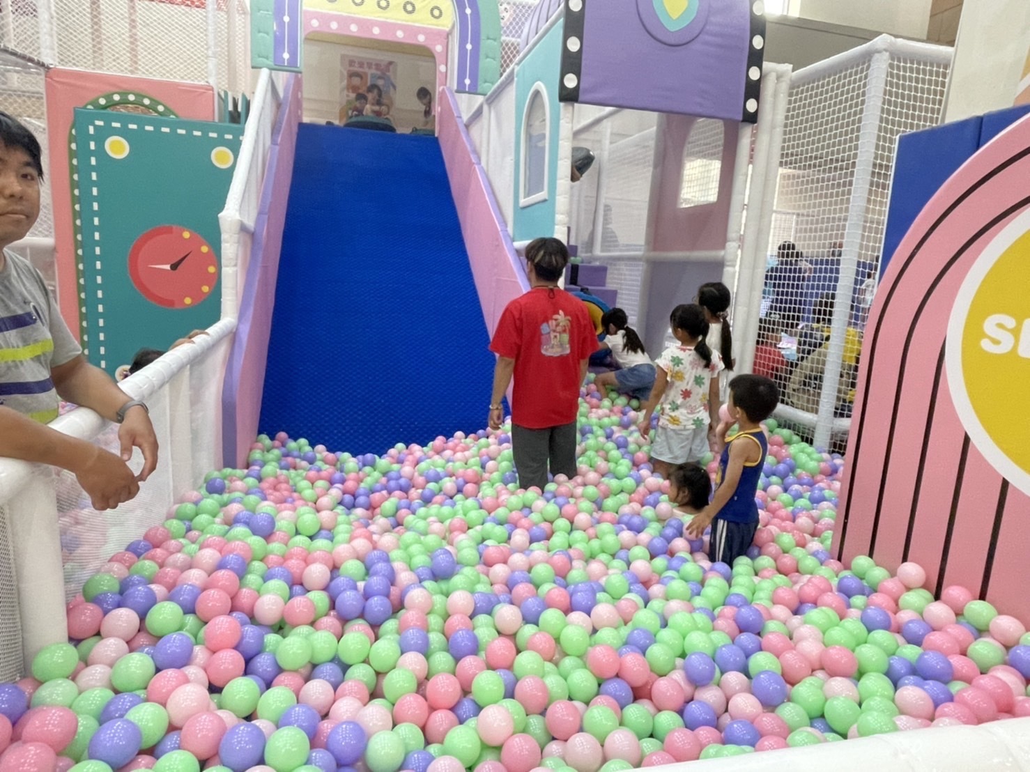 奇幻島 義大 魔法歡樂谷 親子