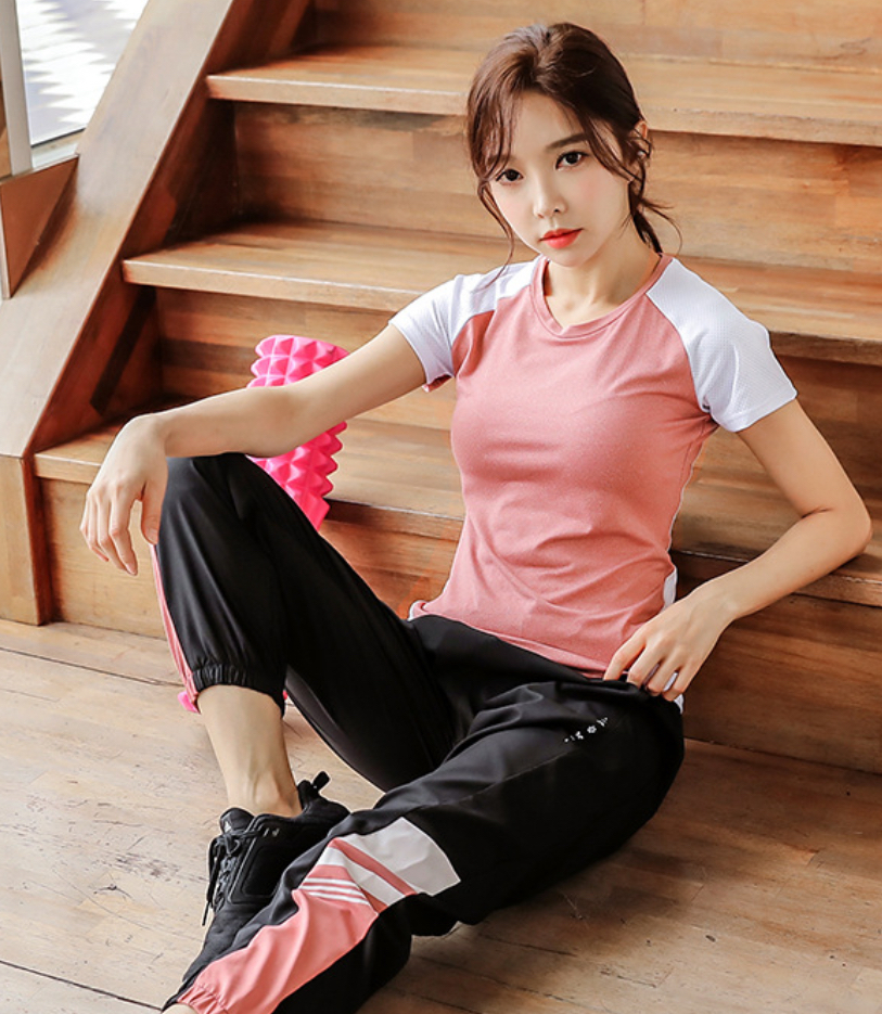 鮮豔馬卡龍色調彈性透氣短袖（四色）