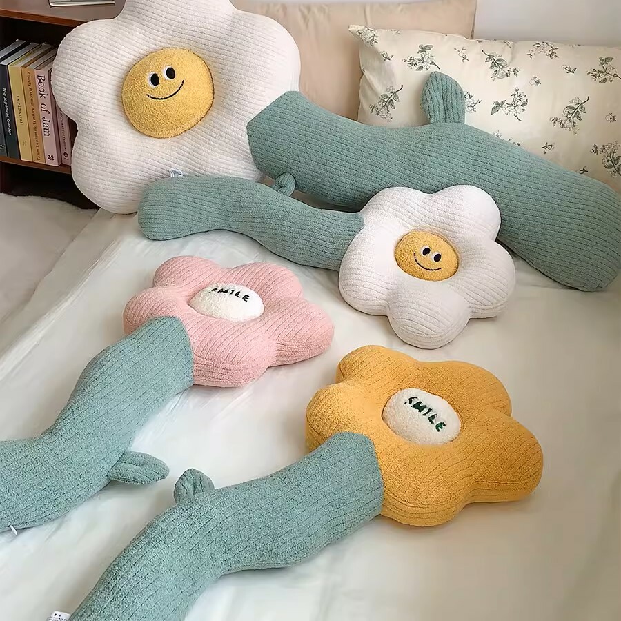 《4322》超軟Q笑臉花朵造型長型跨腿抱枕