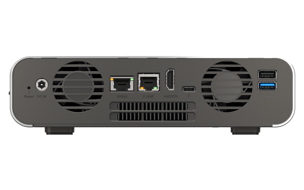 QNAP TBS-h574TX-i5-16G Thunderbolt™ 4 NASbook