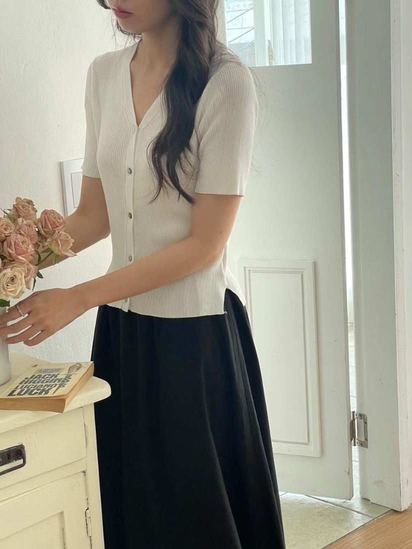 [現貨]Celestia 短袖針織外套 [ 白 / Free ]