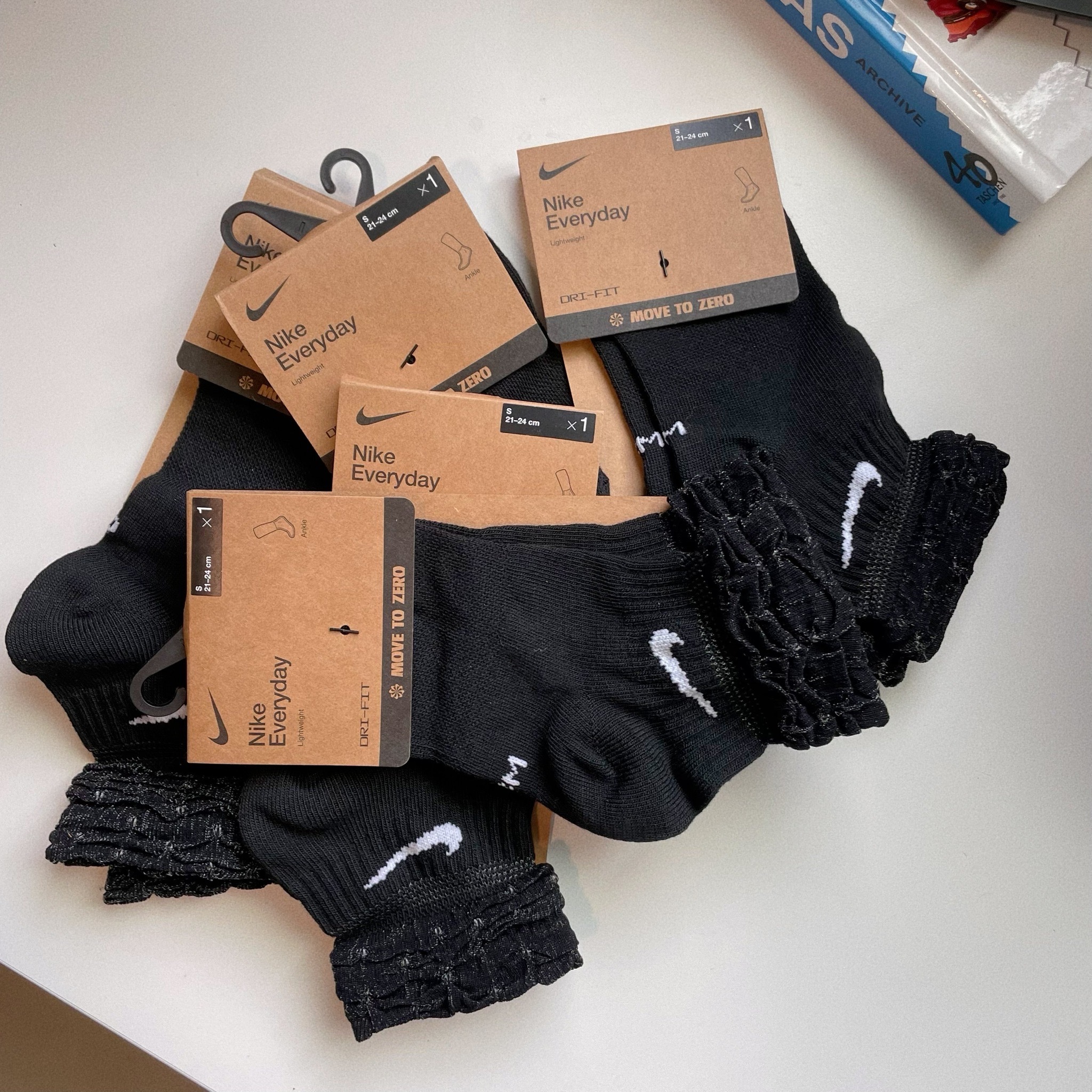 Nike Everyday Socks 黑色 捲邊 花邊 台灣未販售 腳踝襪 長襪 襪子 單入組 DH5485-010