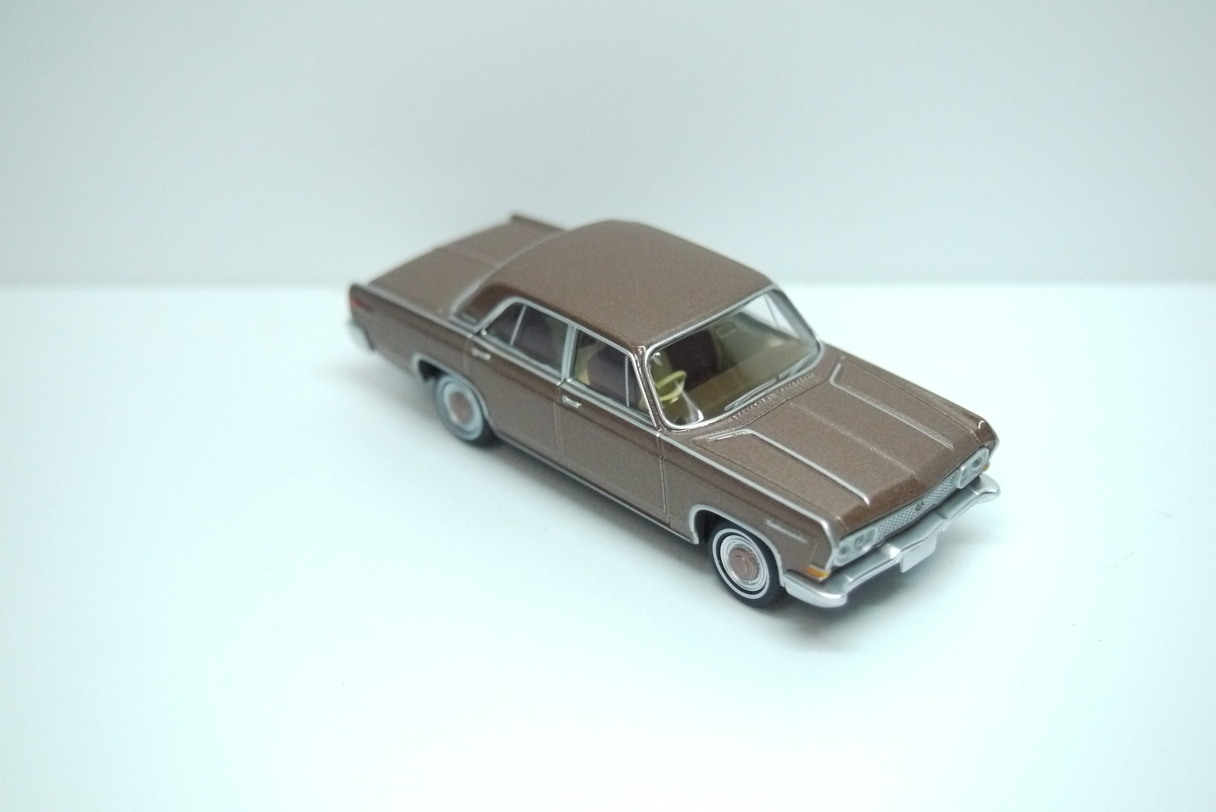 Tomytec 1:64 LV-42c Mitsubishi Debronair 