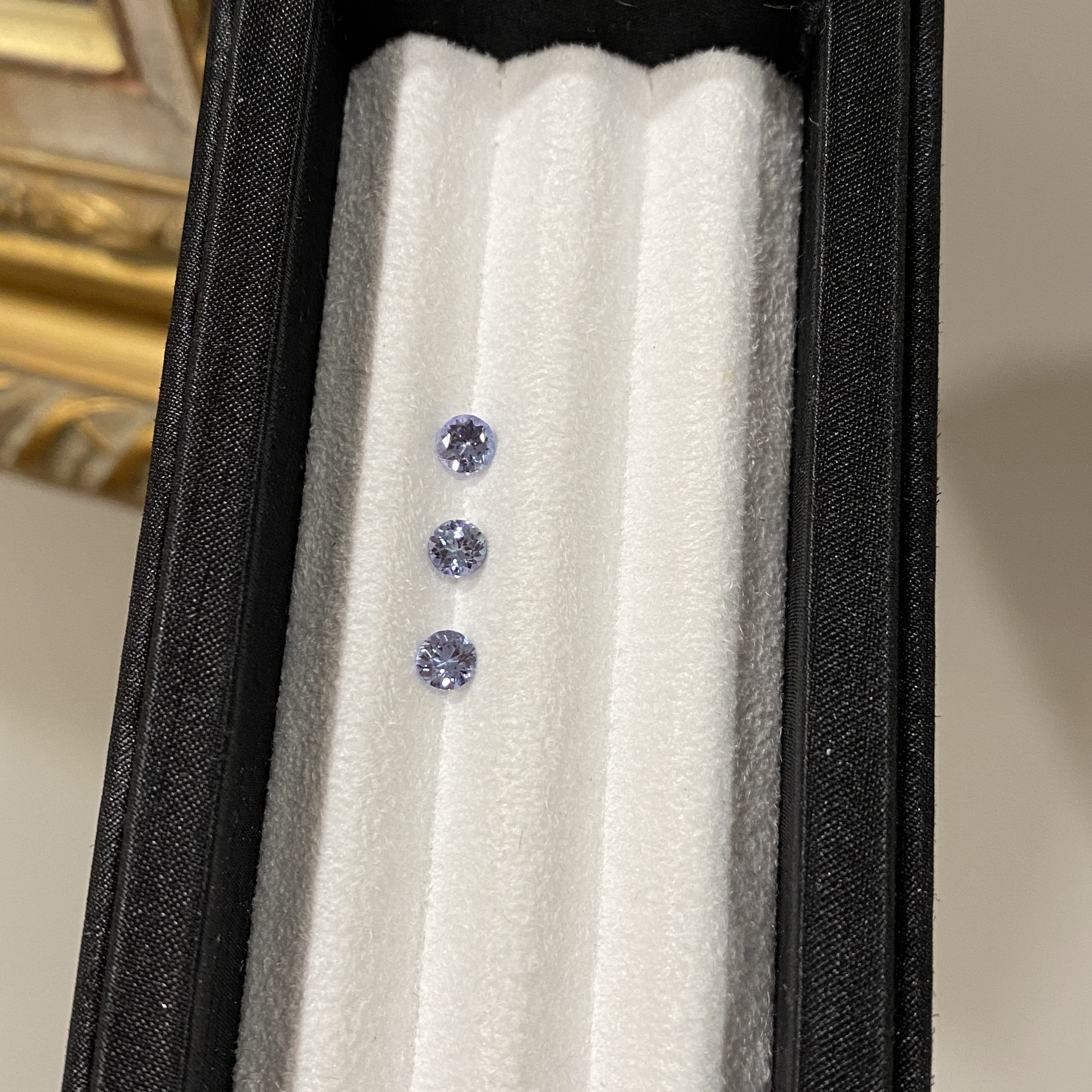 丹泉石 Tanzanite/0.37-0.40克拉/4.5mm