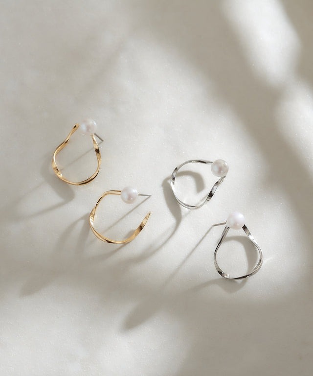 [日本制] 珍珠圈形耳環