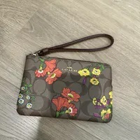 [S] COACH COACH CR814 CORNER ZIP SIGNATURE FLRL,IM/KHAKI MULTI, 196395285303 (SCO766)