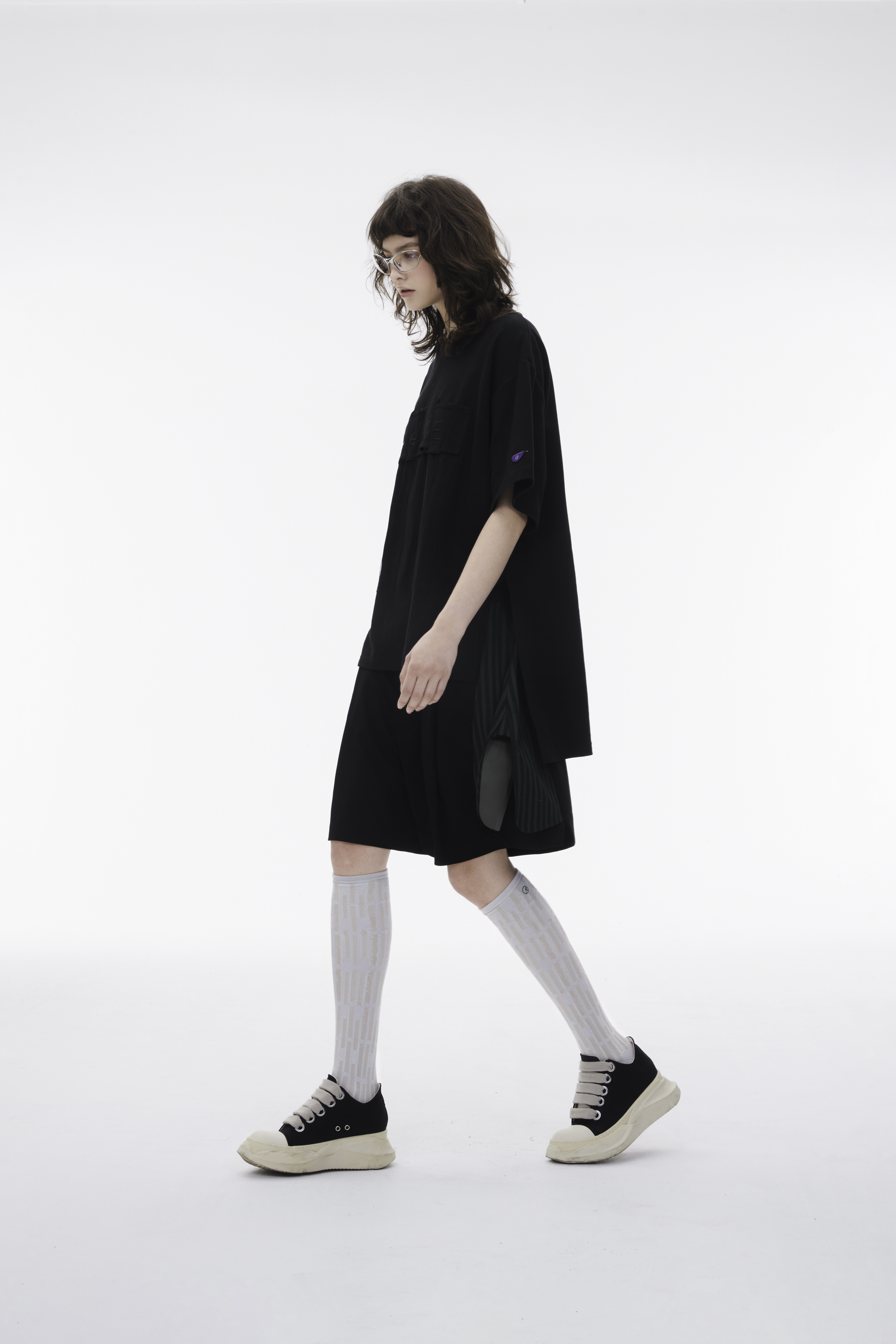 SeRE：FYI tee | Black