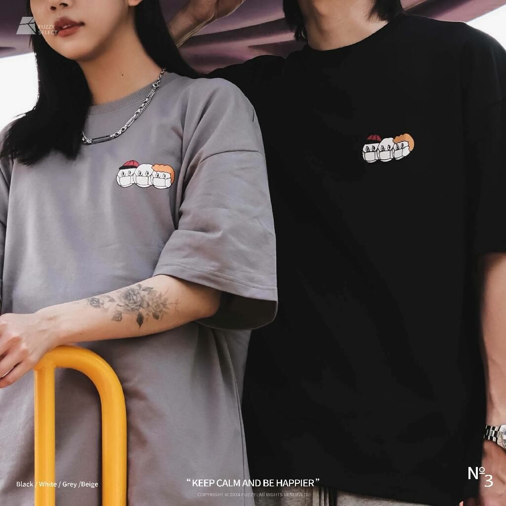 【逢甲 FUZZY】Keep Calm And Be Happier 三人行 潮流 圖案 短Tee 黑 白 灰紫 米黃