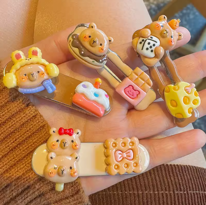[4 FOR RM10] Cartoon Cute Capybara Dessert Hair Clip