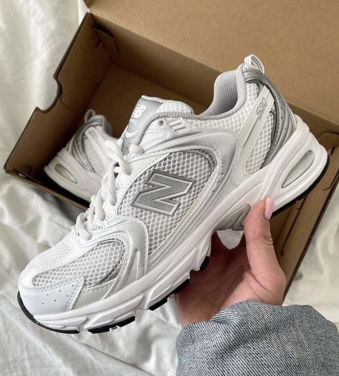 New Balance NB 530 白銀色 銀色 Y2K 復古 慢跑鞋 老爹鞋 MR530AD/預購