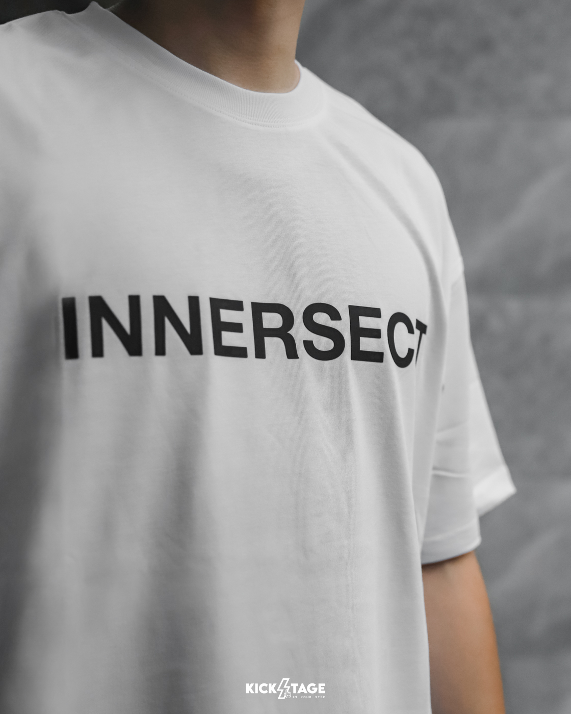 INNERSECT C/O JERRY LORENZO 三生萬物五色胸前LOGO短T【INN23SSTTE