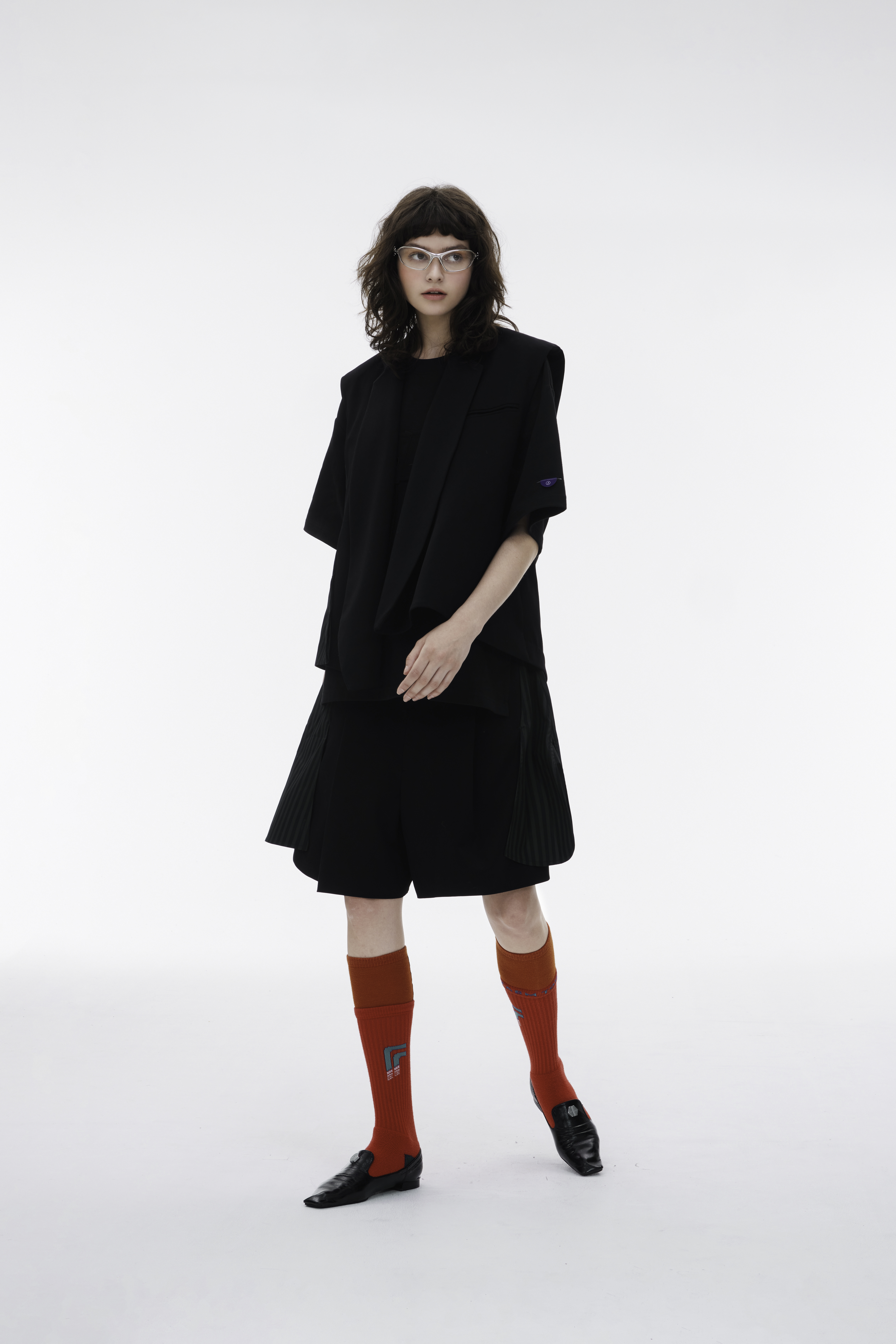 SeRE：ETA asymmetrical vest | Black