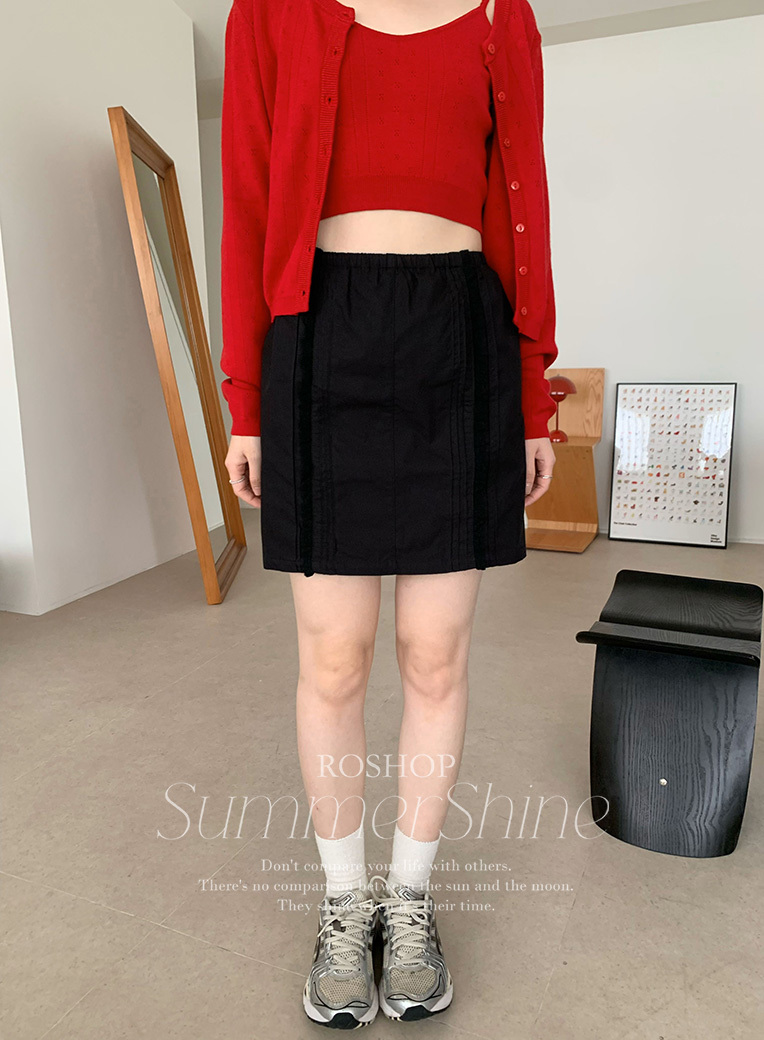 希超推的短裙!蕾絲邊棉感短裙-2色