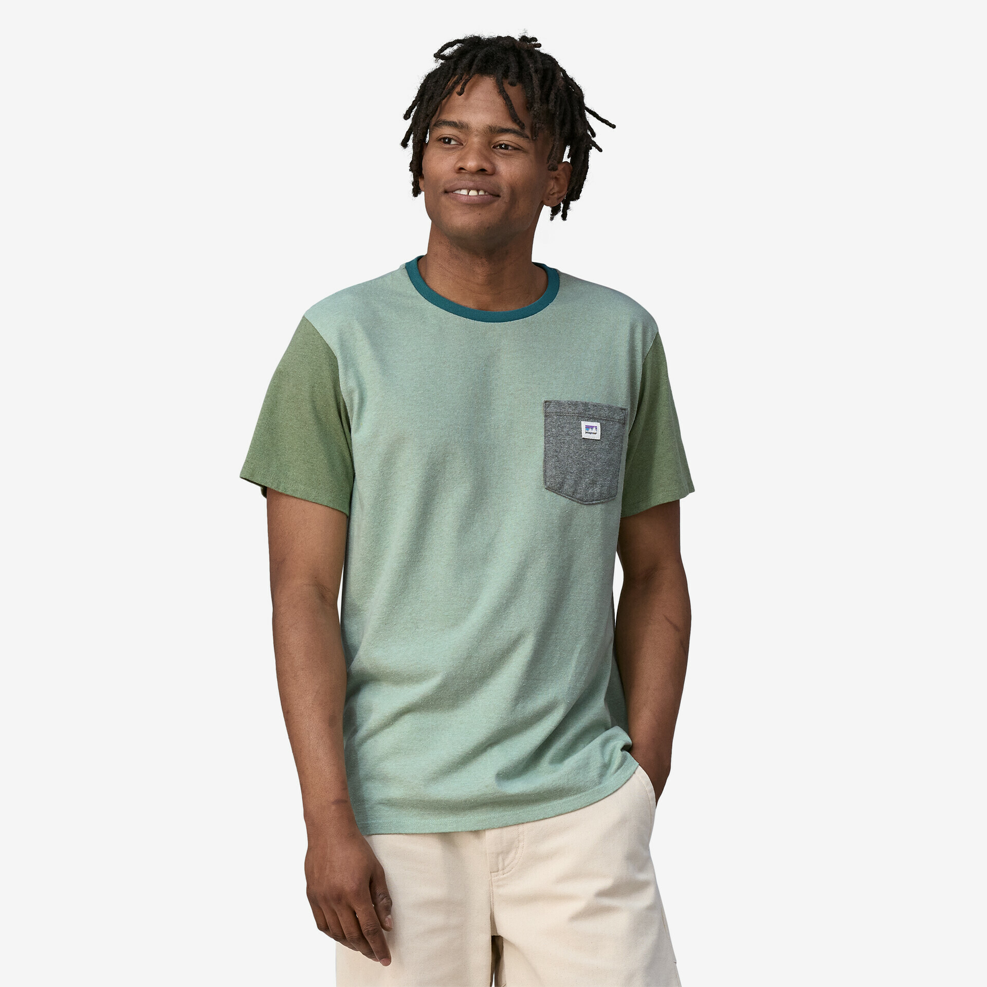 [Patagonia] 中性款 Shop Sticker Pocket Responsibili-Tee 短T (PT37762)