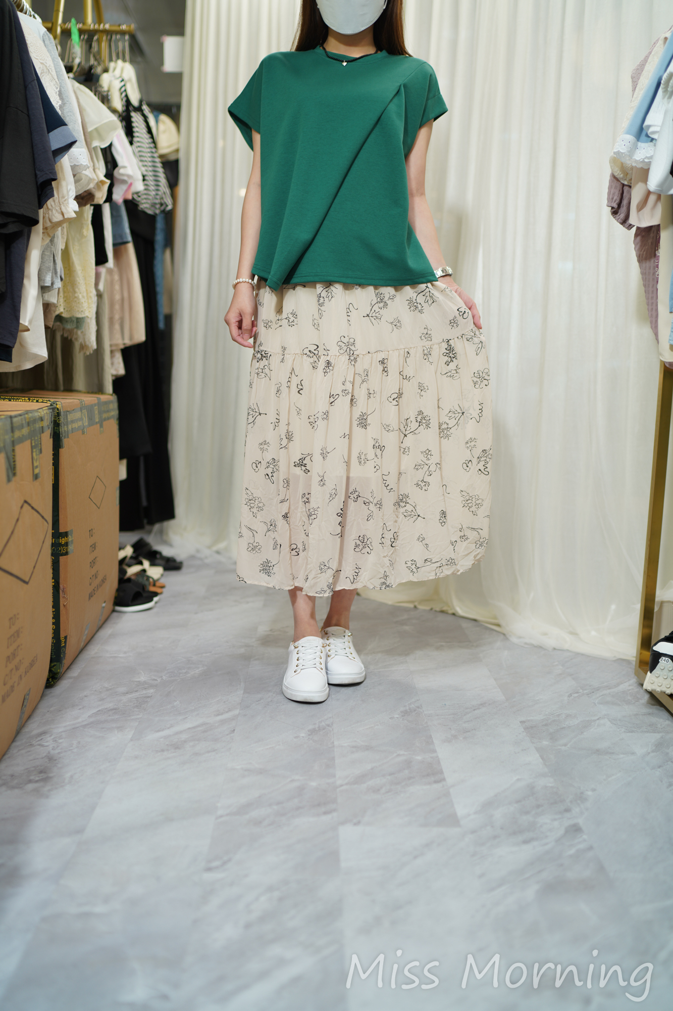 顯瘦遮腩款上衣(13983)