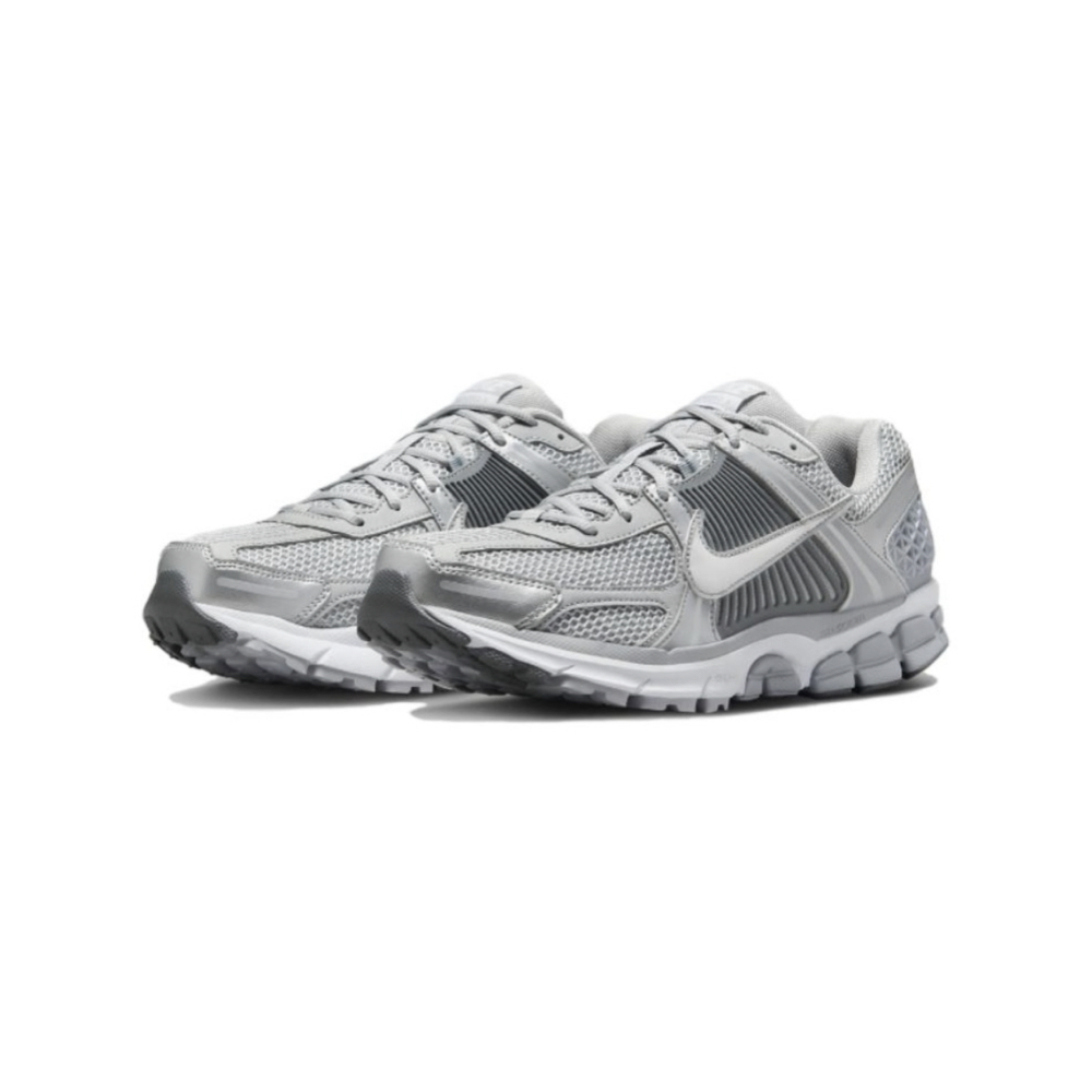 Nike Zoom Vomero 5 Cool Grey 金屬銀灰 FJ4151-003