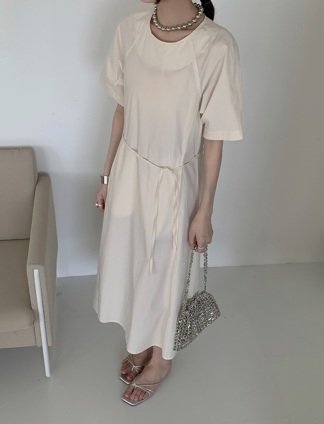 剪裁口袋綁帶洋裝