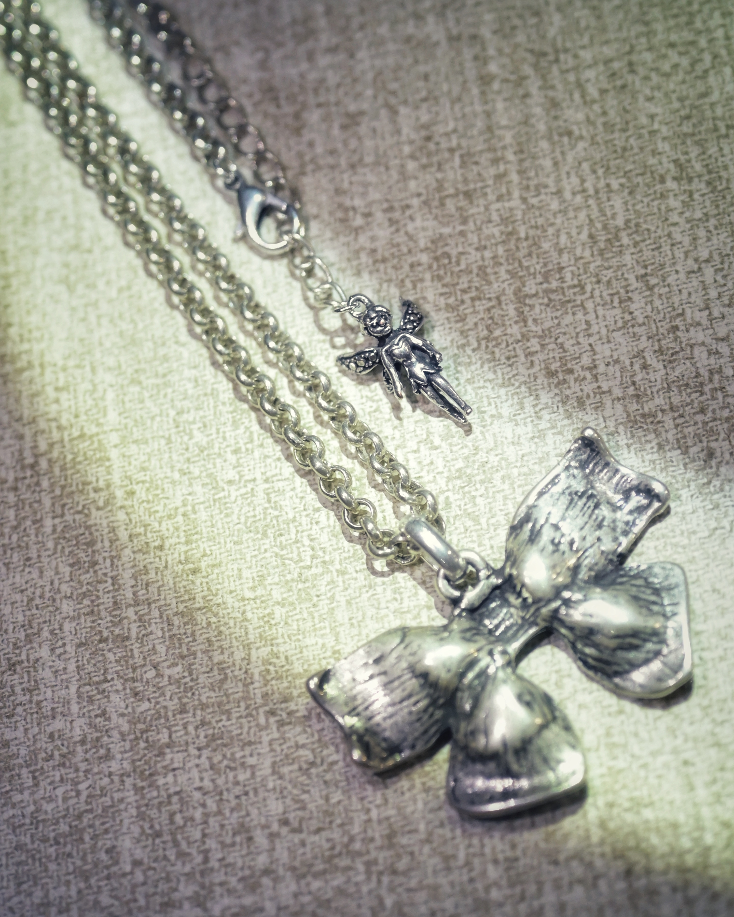 Otro Accesorio 蝴蝶結頸鍊