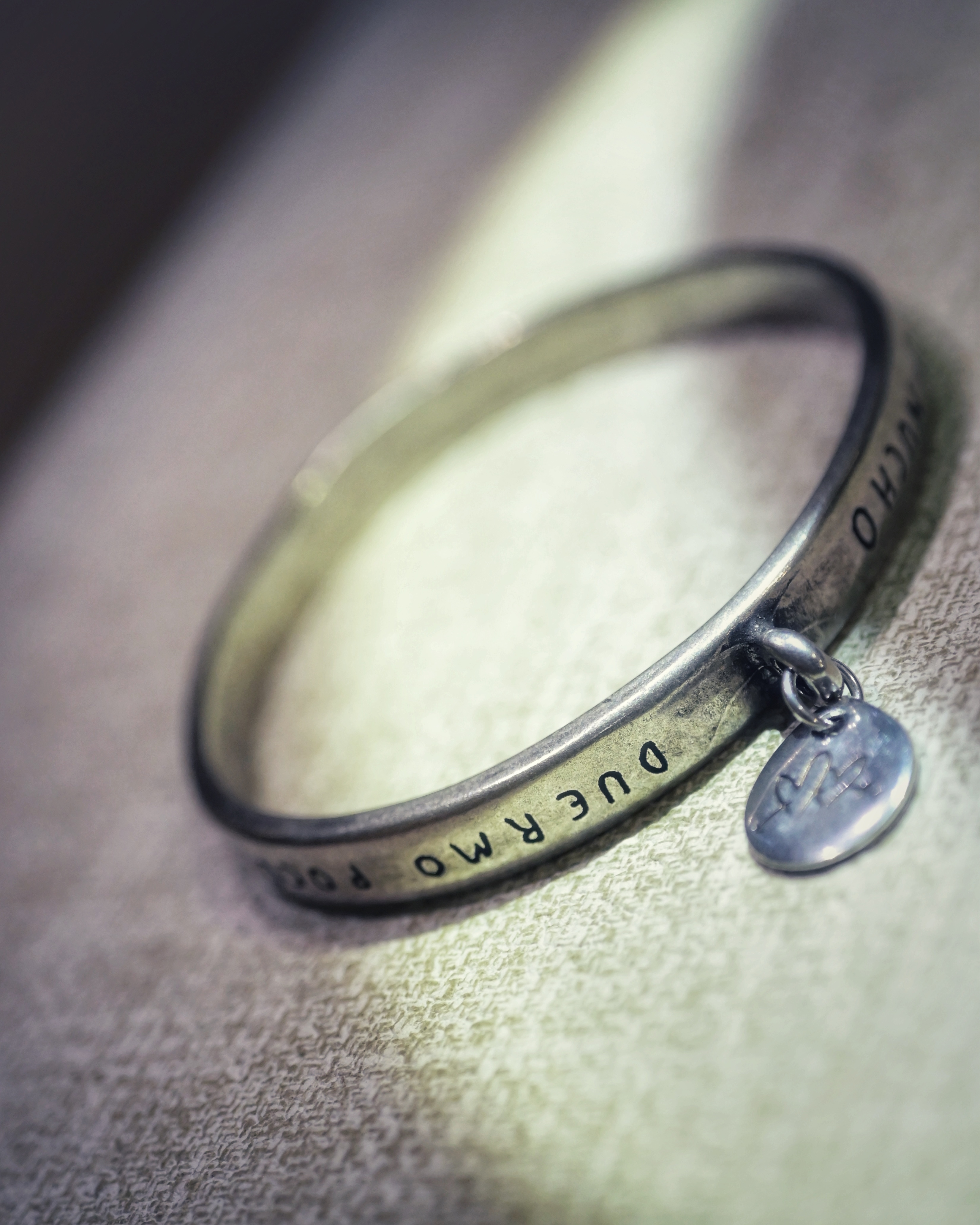 Otro Accesorio 訊息手環