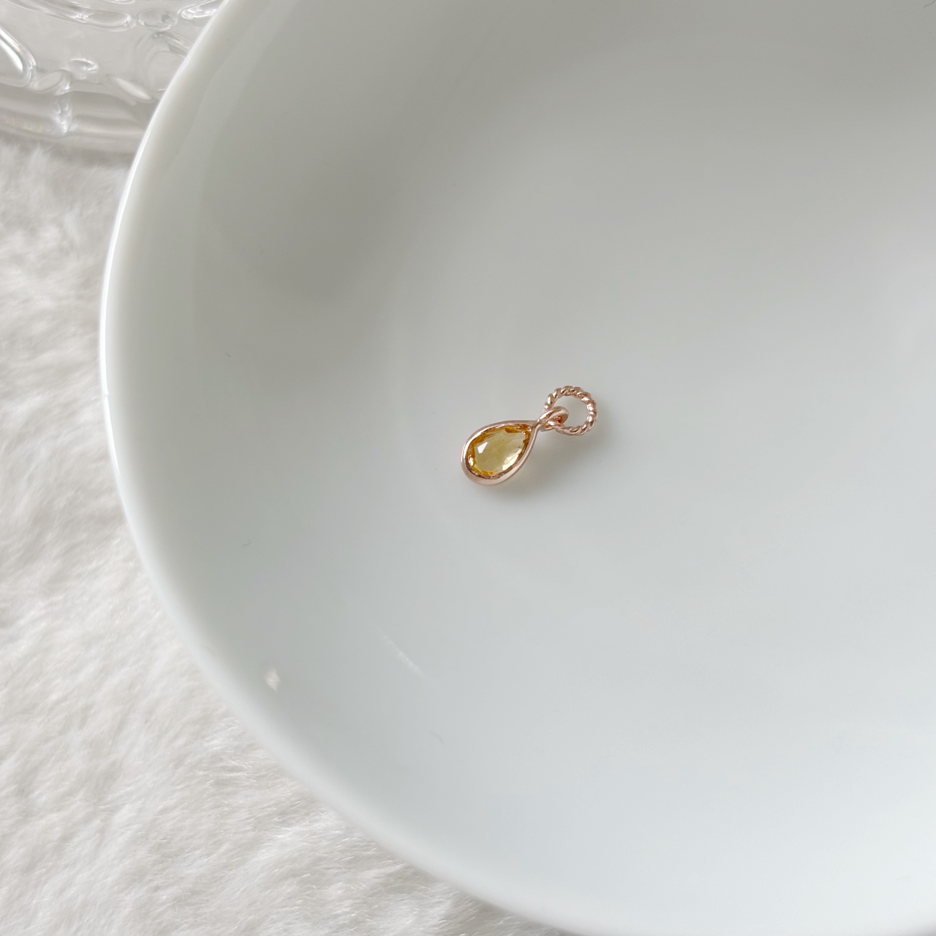 簡約水滴黃水晶耳墜