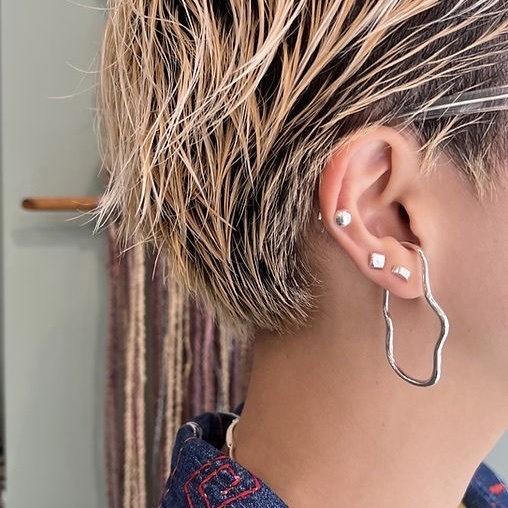 eat〰️不規則波浪耳扣