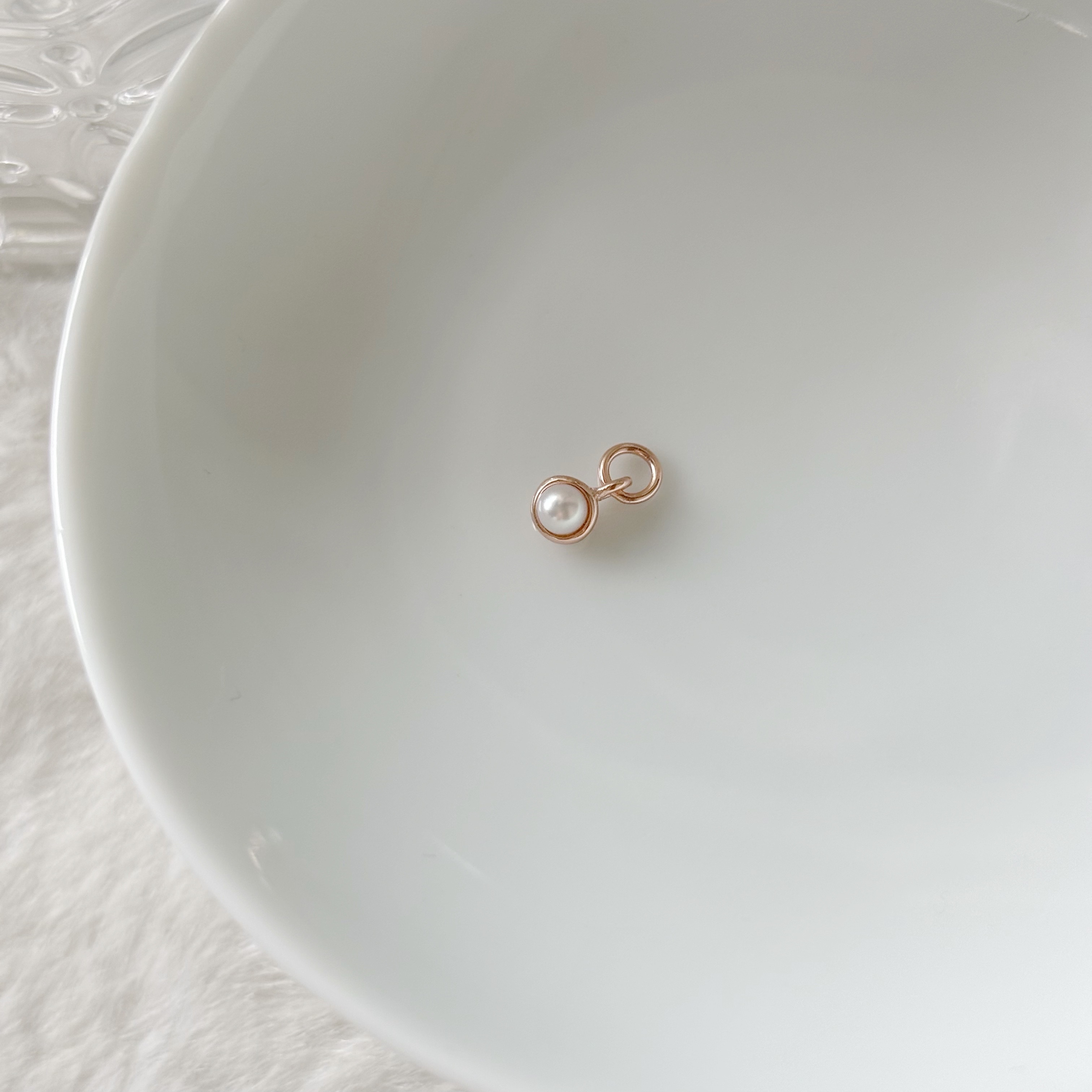 光面小圓珍珠耳墜