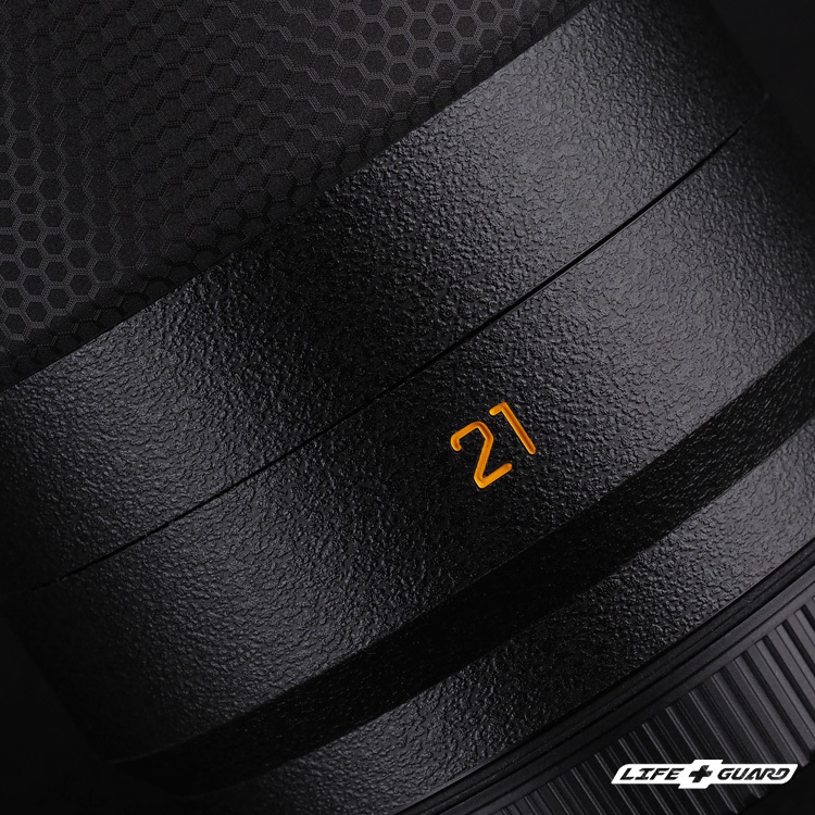 LIFE+GUARD 專用鏡頭貼膜｜黑色砂紋質感設計