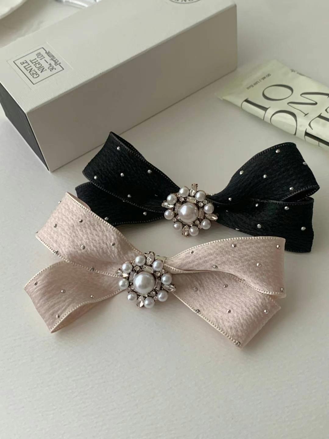 ♥︎Lana Silky Ribbon Hairclip  *Special Price*