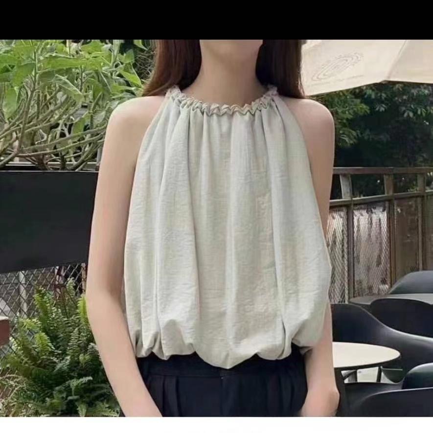 6.11 扭結領背心