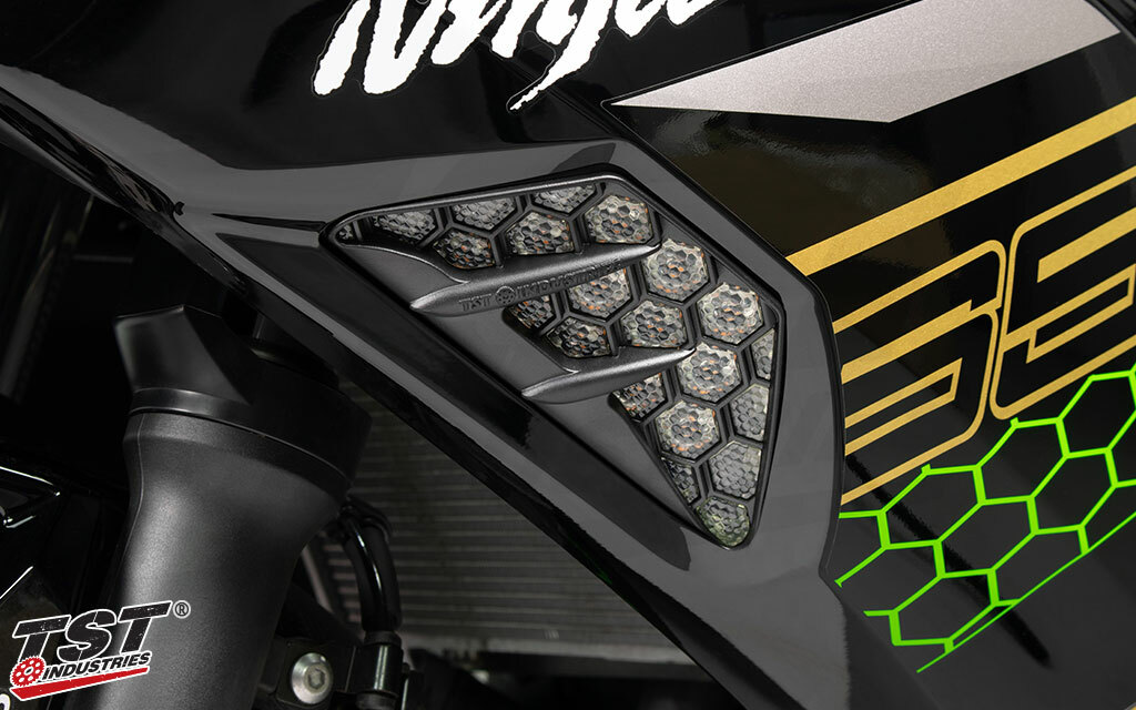 TST GTR 方向指揮燈 (預訂)