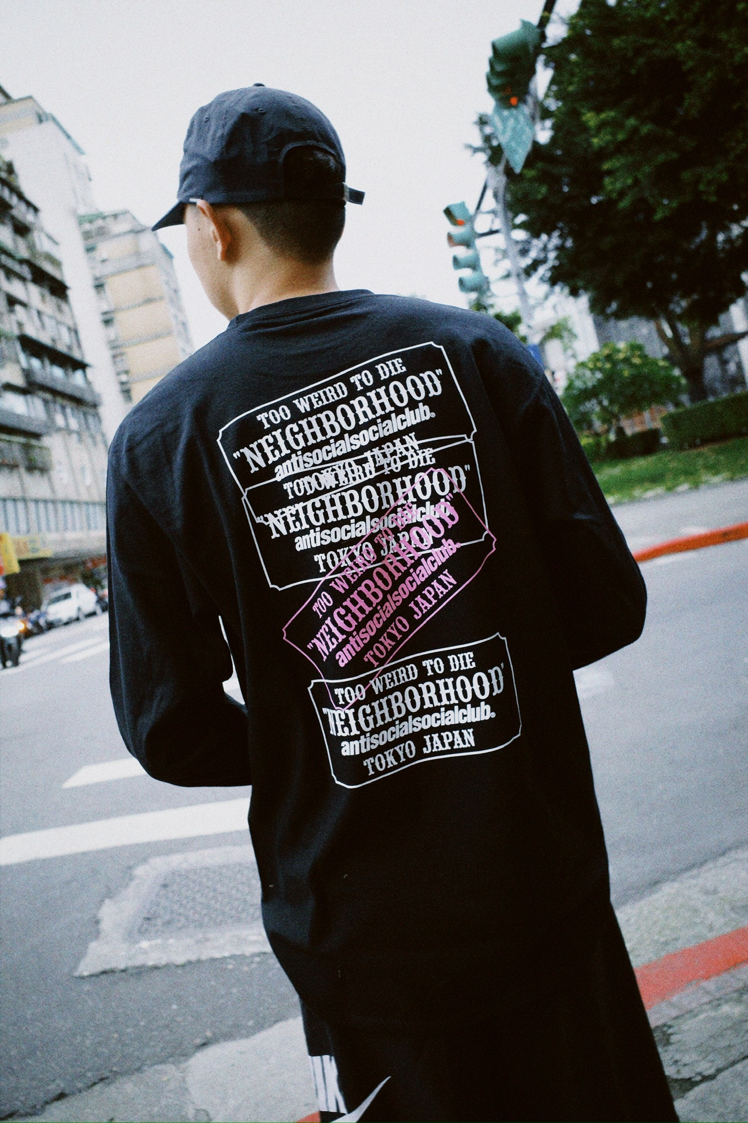 <快速出貨> ASSC NEIGHBORHOOD 背後重疊logo 黑薄長袖