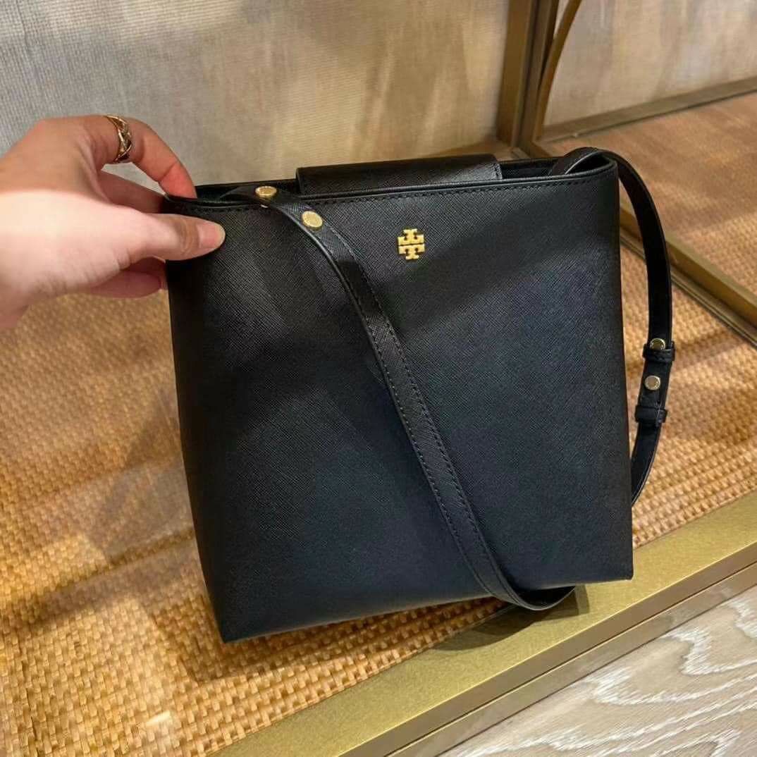 Tory Burch Emerson Bucket Bag十字紋牛皮水桶袋