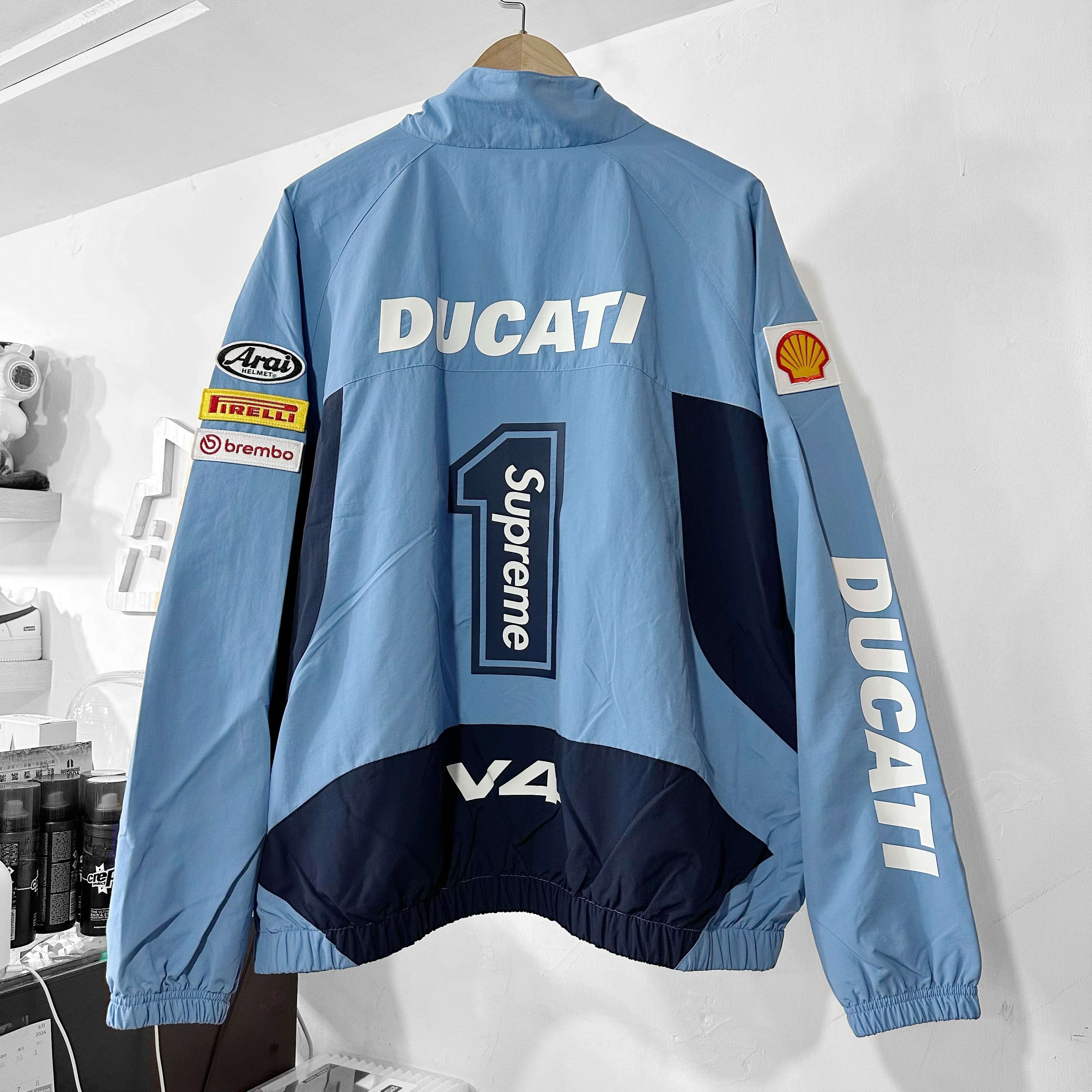 Supreme Ducati トラックジャケット L ライトブルー Supreme x Ducati Track Jacket Light Blue その他ジャケット