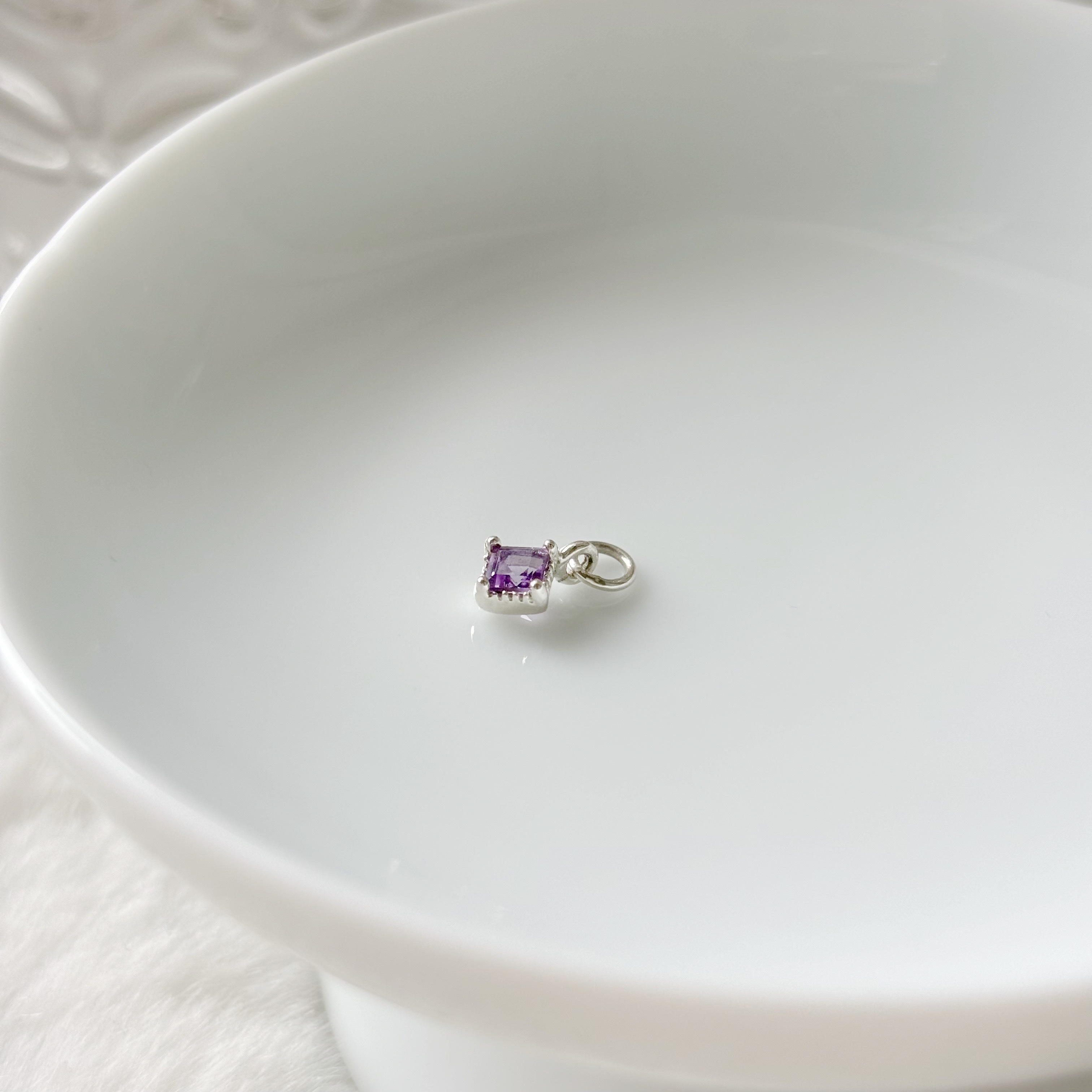 蛋糕菱形紫水晶耳墜