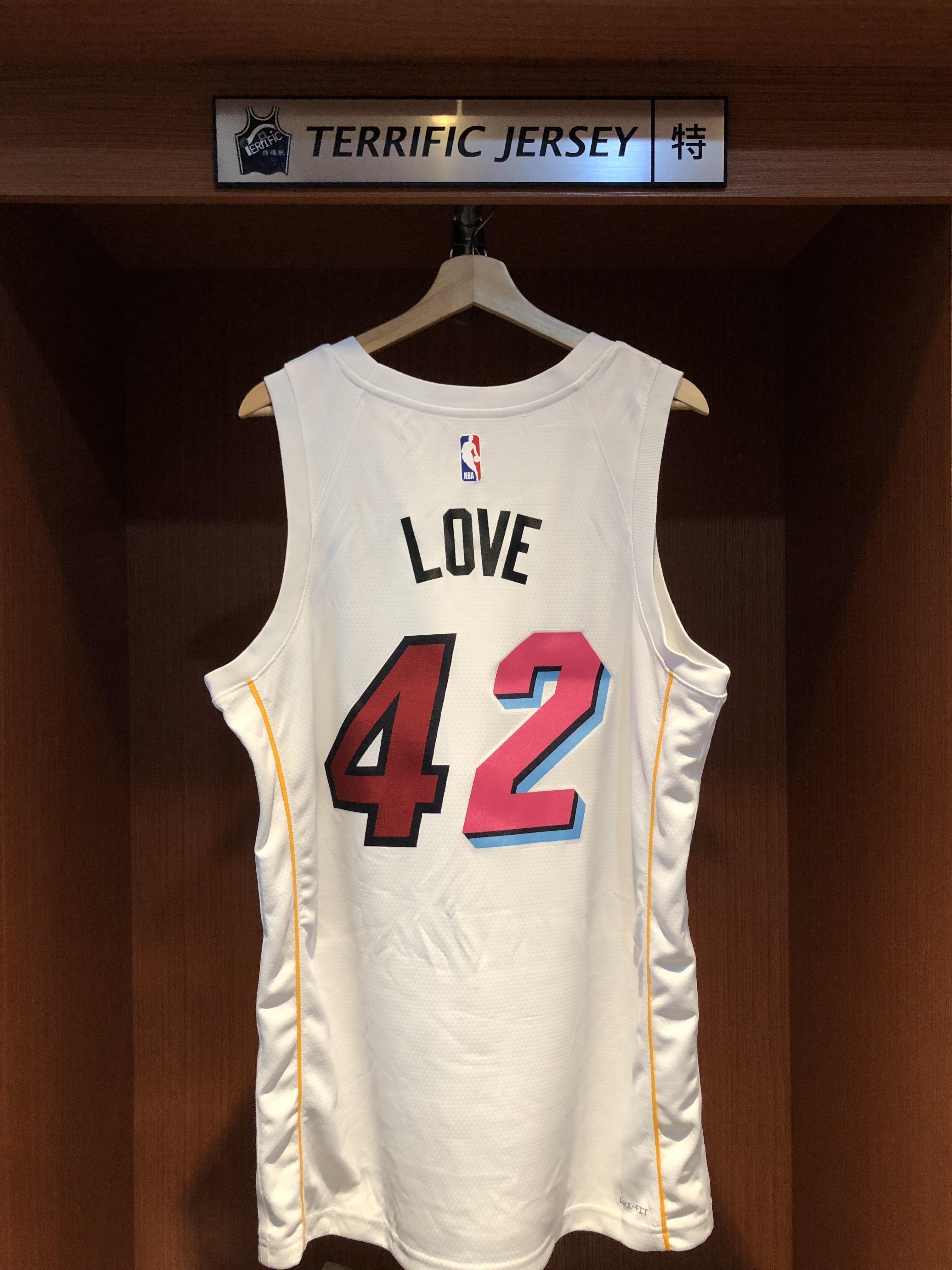 NBA球衣 Kevin Love 邁阿密熱火城市白 City Nike Swingman 球迷版 熱轉印 含贊助商標 全新