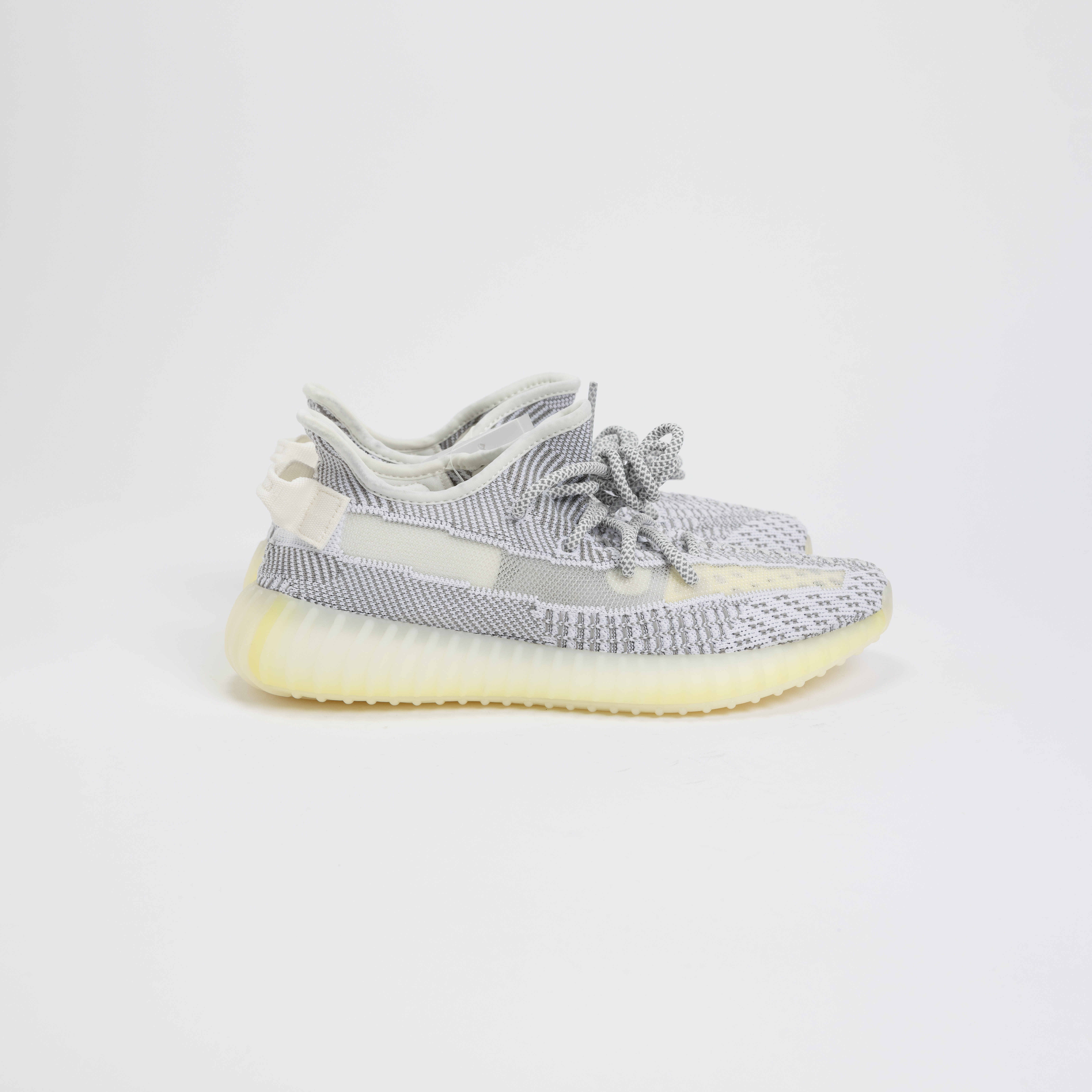 【瑕疵商品15】 -(B9b2)-ADIDAS YEEZY BOOST 350 V2 "STALIC" 鞋帶反光- EF2905