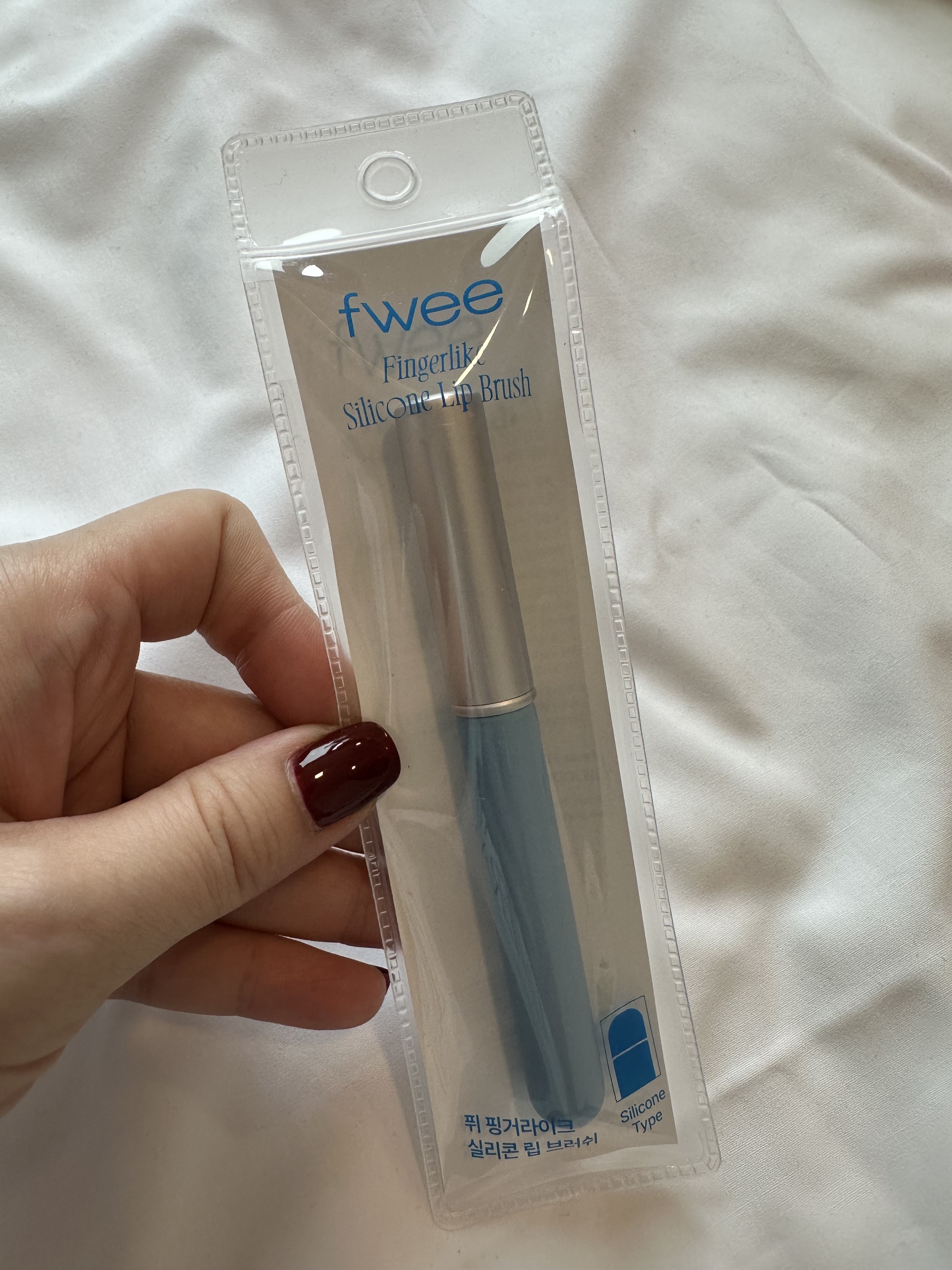 CM47 FWEE LIP BRUSH 唇掃