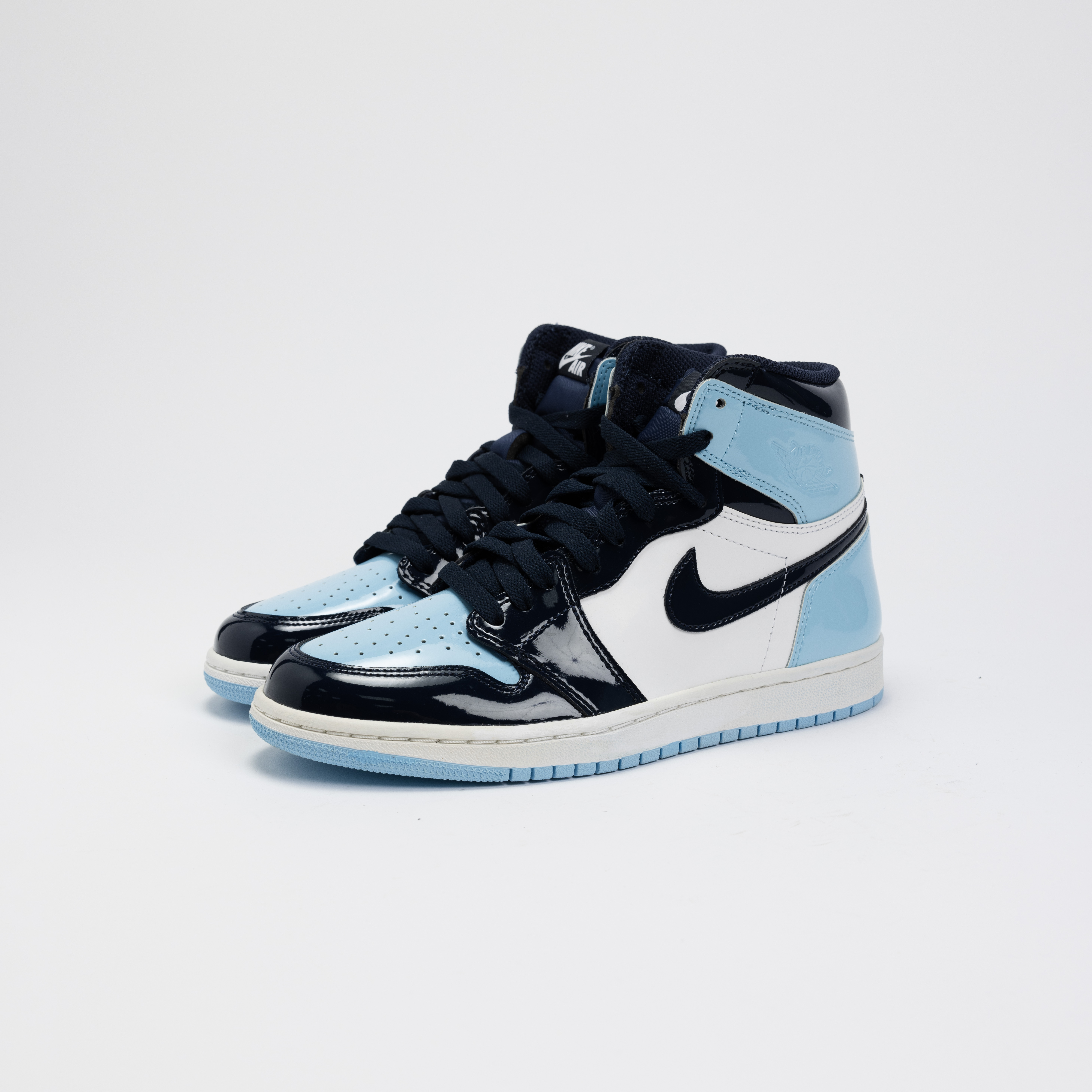 【瑕疵商品21】-(A3b)-WMNS AIR JORDAN 1 RETRO OG "UNC PATENT" 全明星 北卡藍 黑頭-CD0461 401