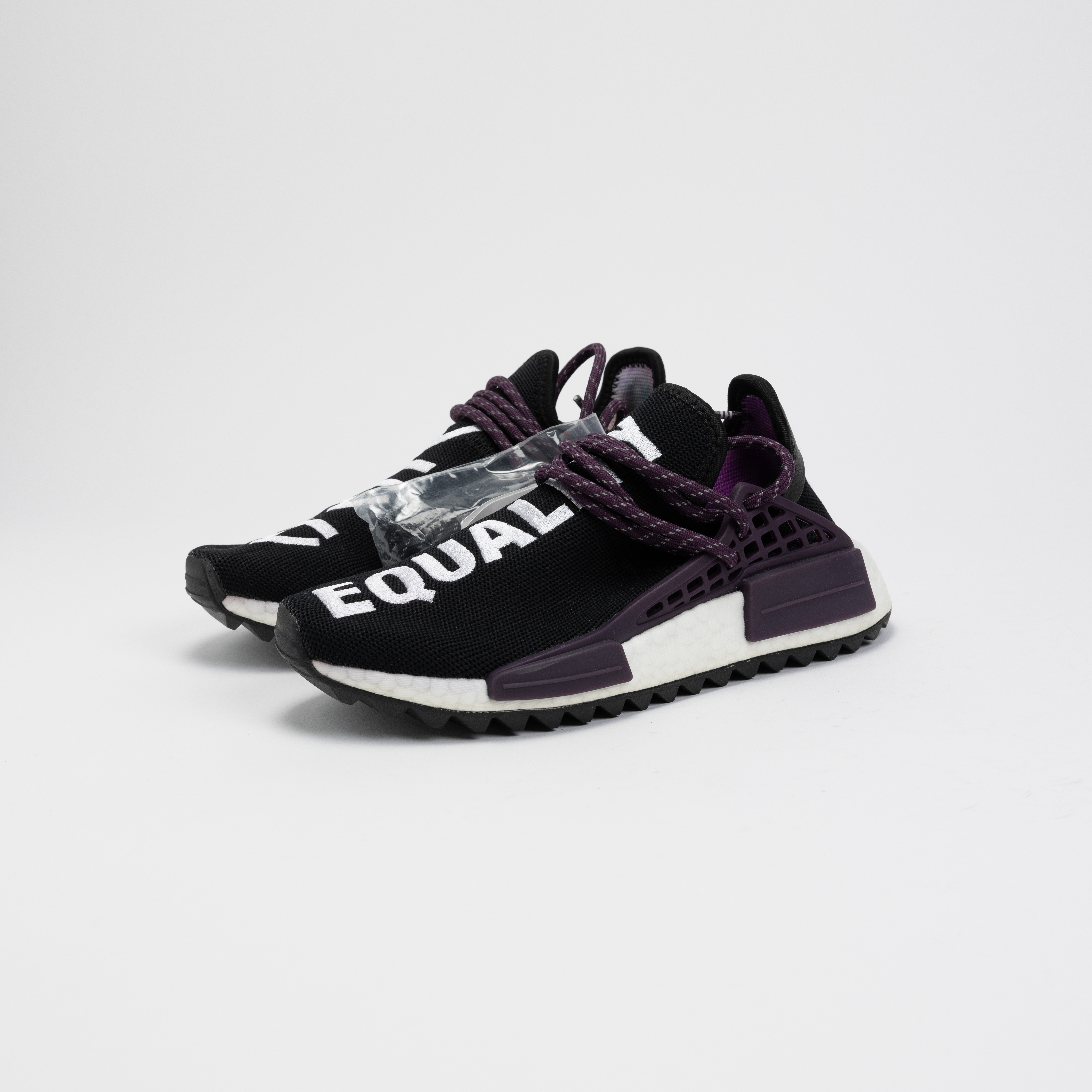 【瑕疵商品22】-(E9c)-PW HU HOLI NMD MC  黑紫 - AC7033