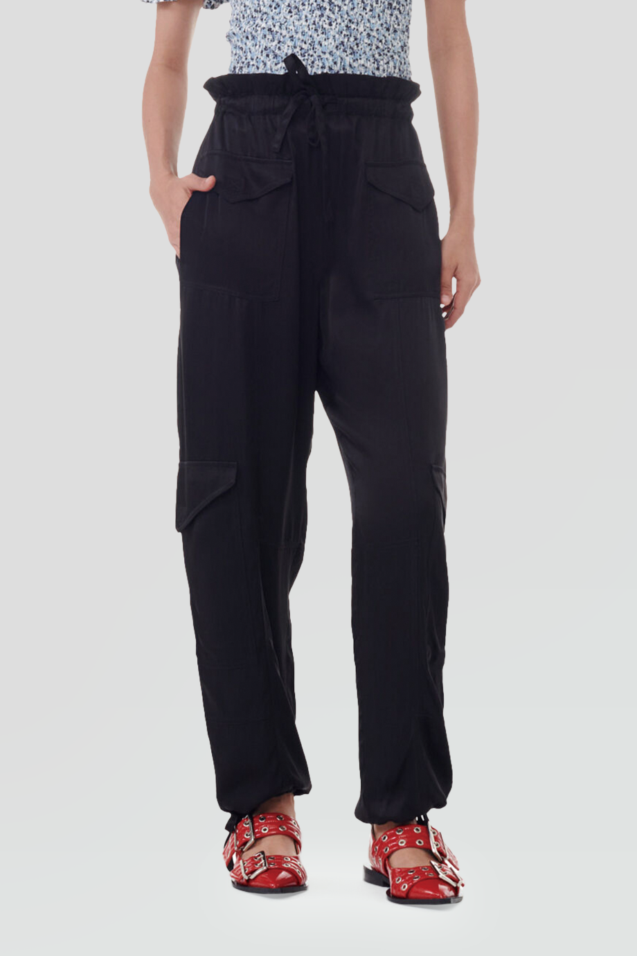 GANNI｜WASHED 水洗緞面工裝寬褲